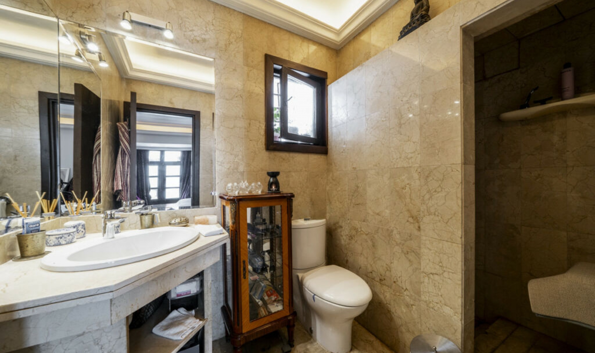 Resale - Apartment -
Puerto Banús