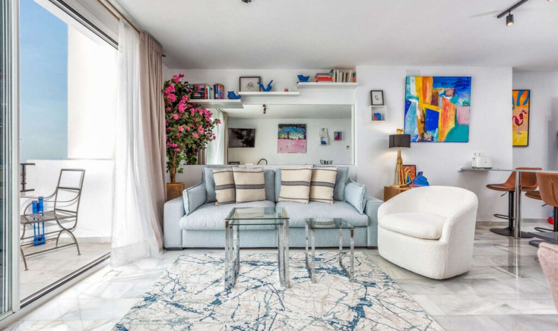 Resale - Apartment -
Puerto Banús