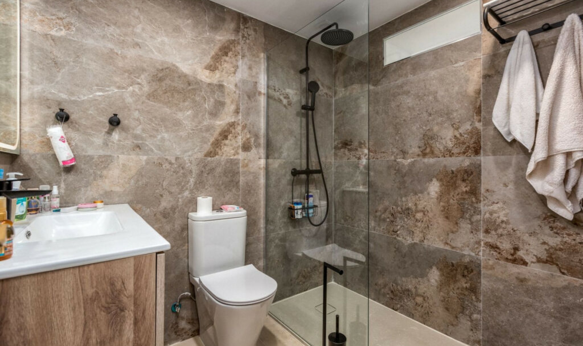 Resale - Apartment -
Puerto Banús