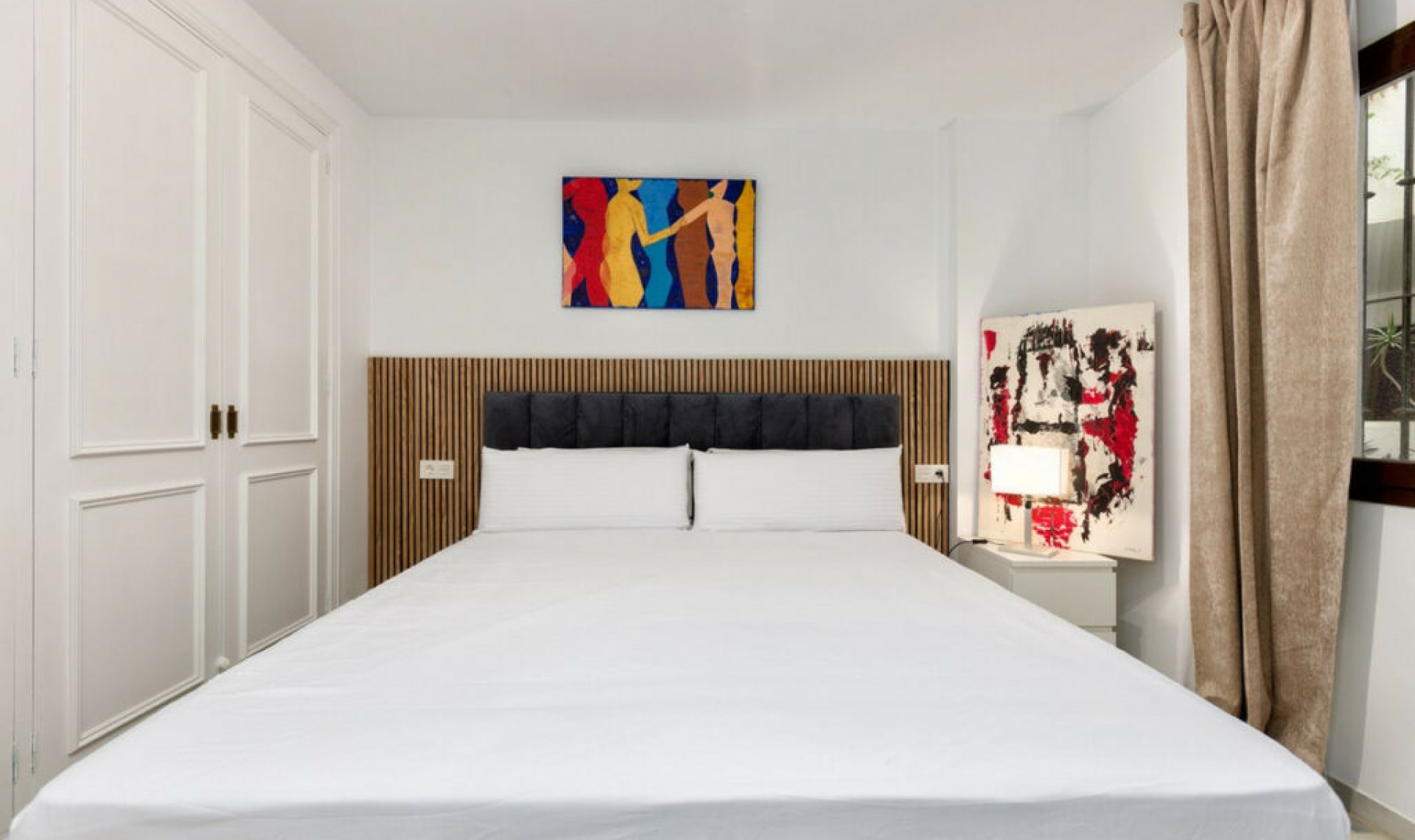 Resale - Apartment -
Puerto Banús