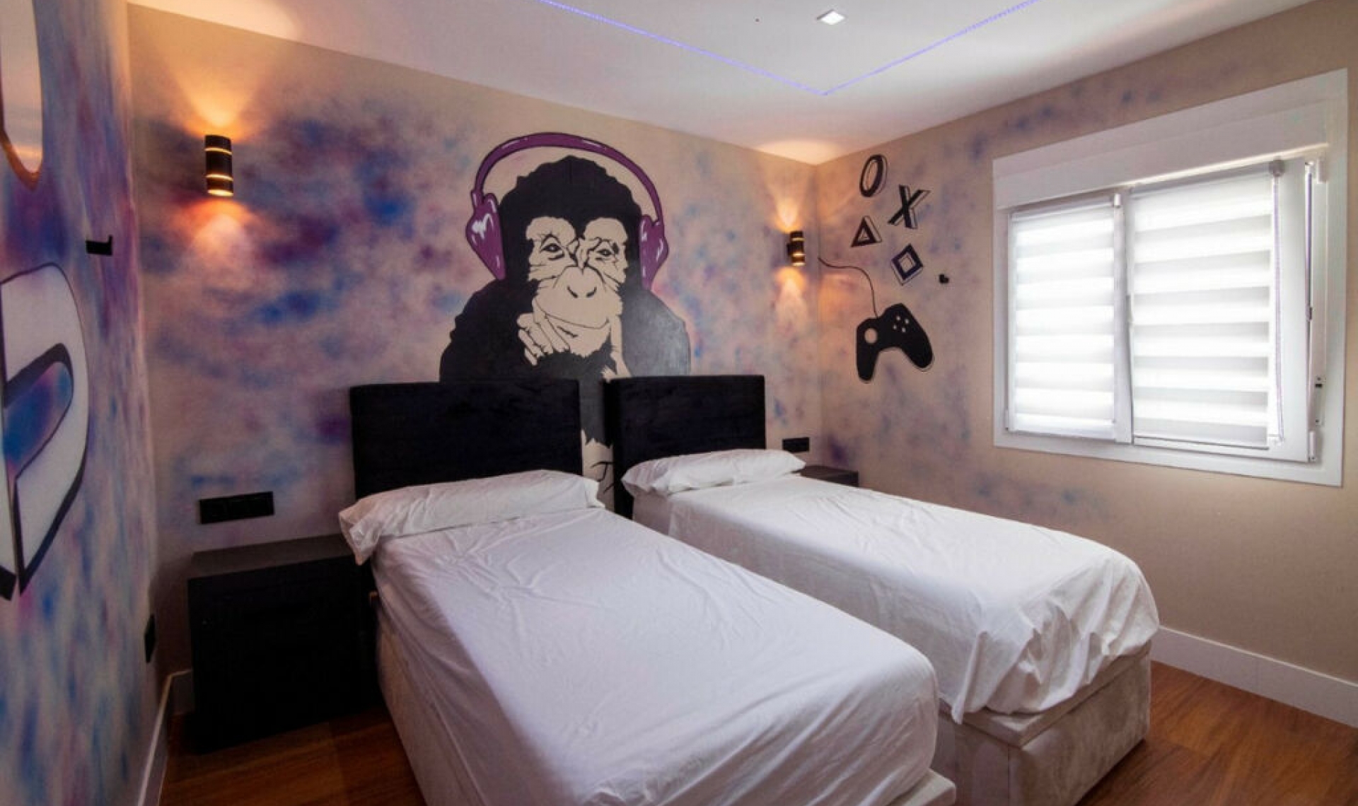 Resale - Apartment -
Puerto Banús