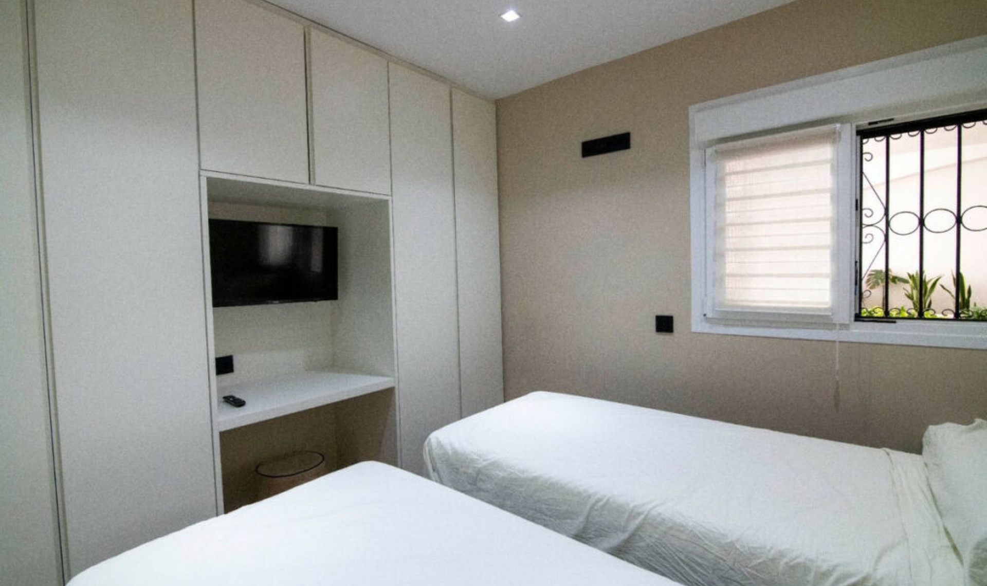 Resale - Apartment -
Puerto Banús