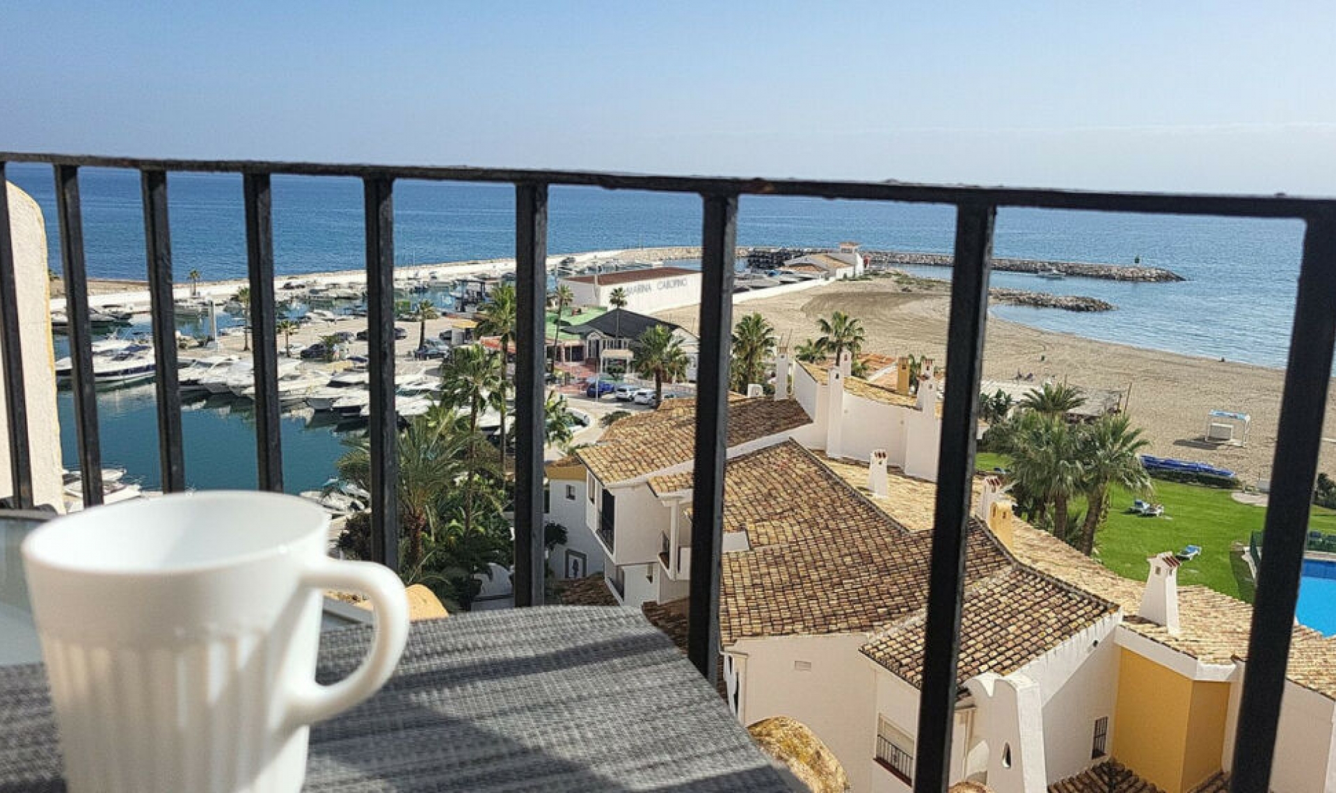 Resale - Apartment -
Puerto de Cabopino