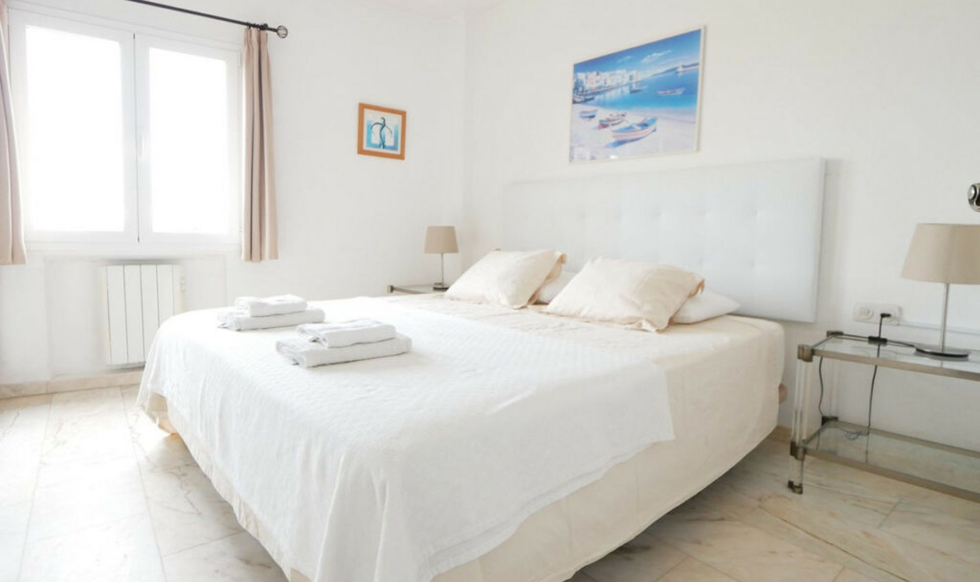 Resale - Apartment -
Puerto de Cabopino