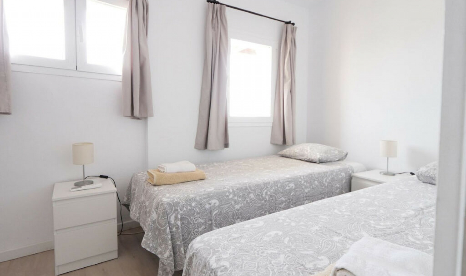 Resale - Apartment -
Puerto de Cabopino