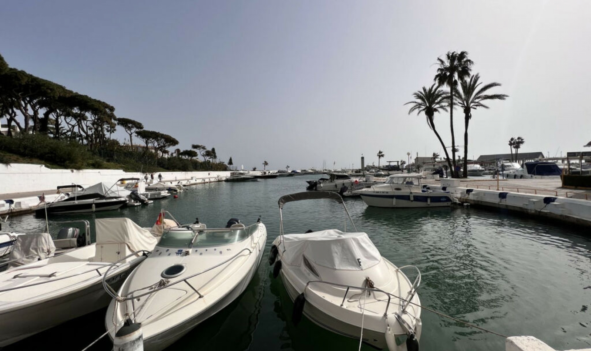 Resale - Apartment -
Puerto de Cabopino