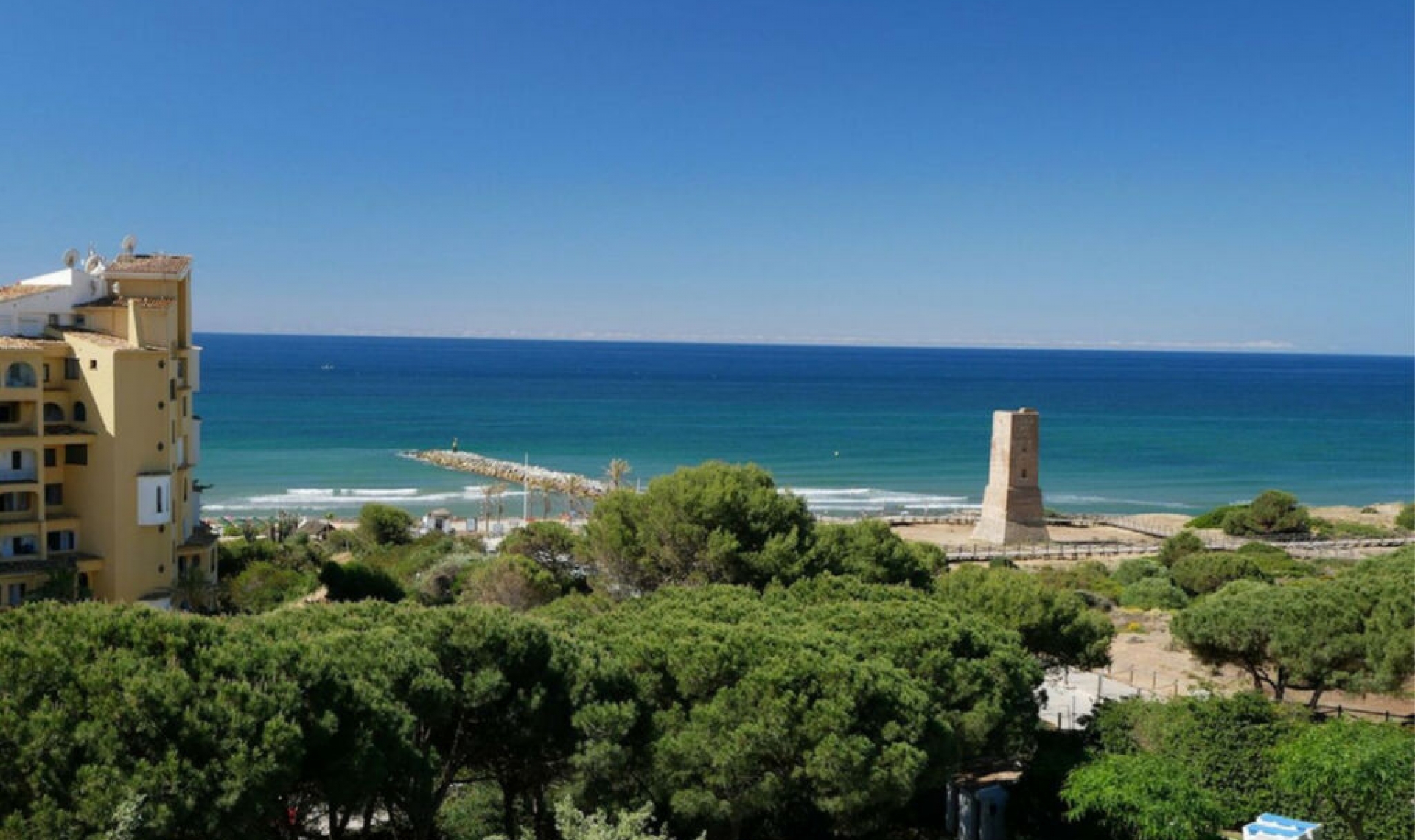 Resale - Apartment -
Puerto de Cabopino