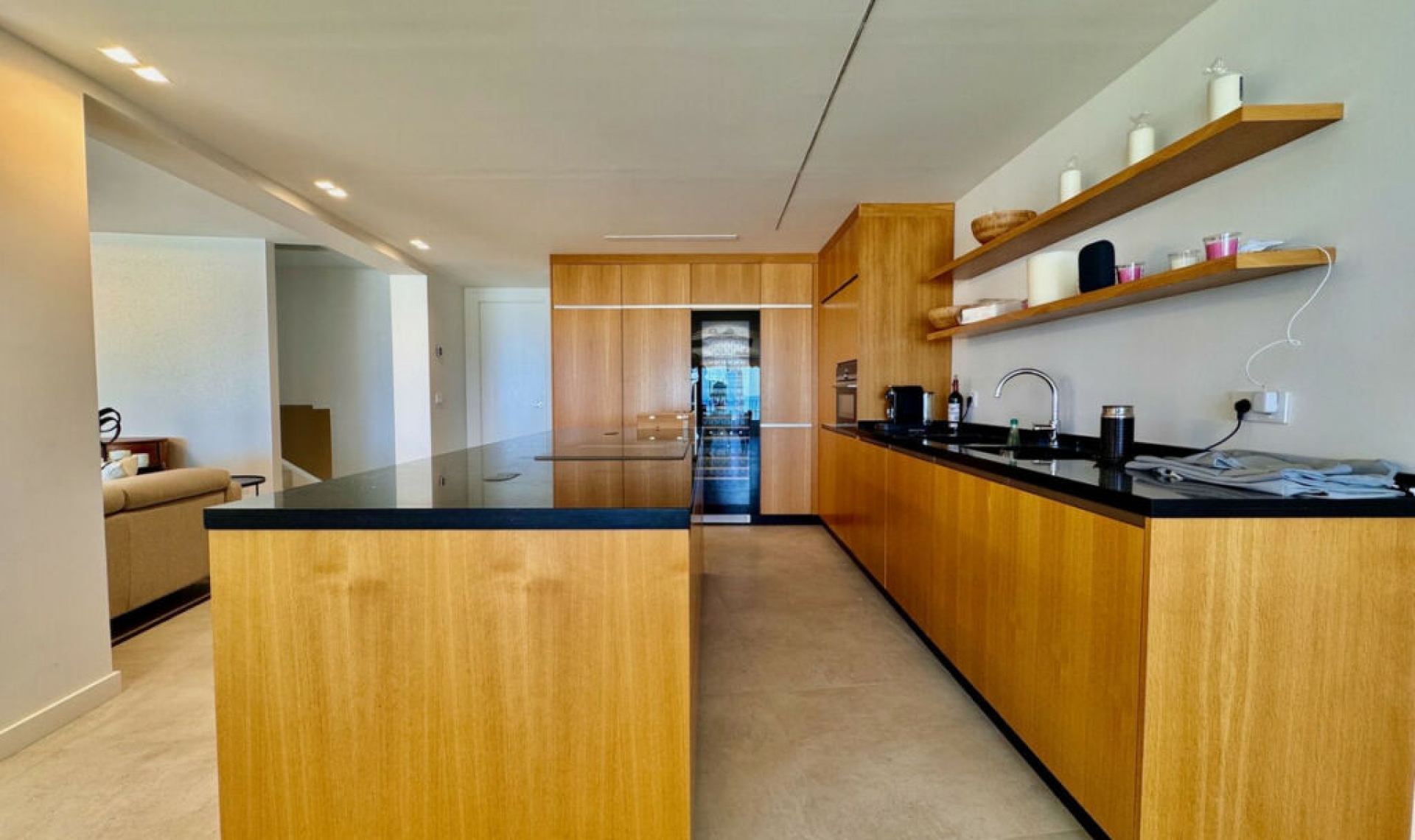 Resale - Apartment -
Puerto de Cabopino
