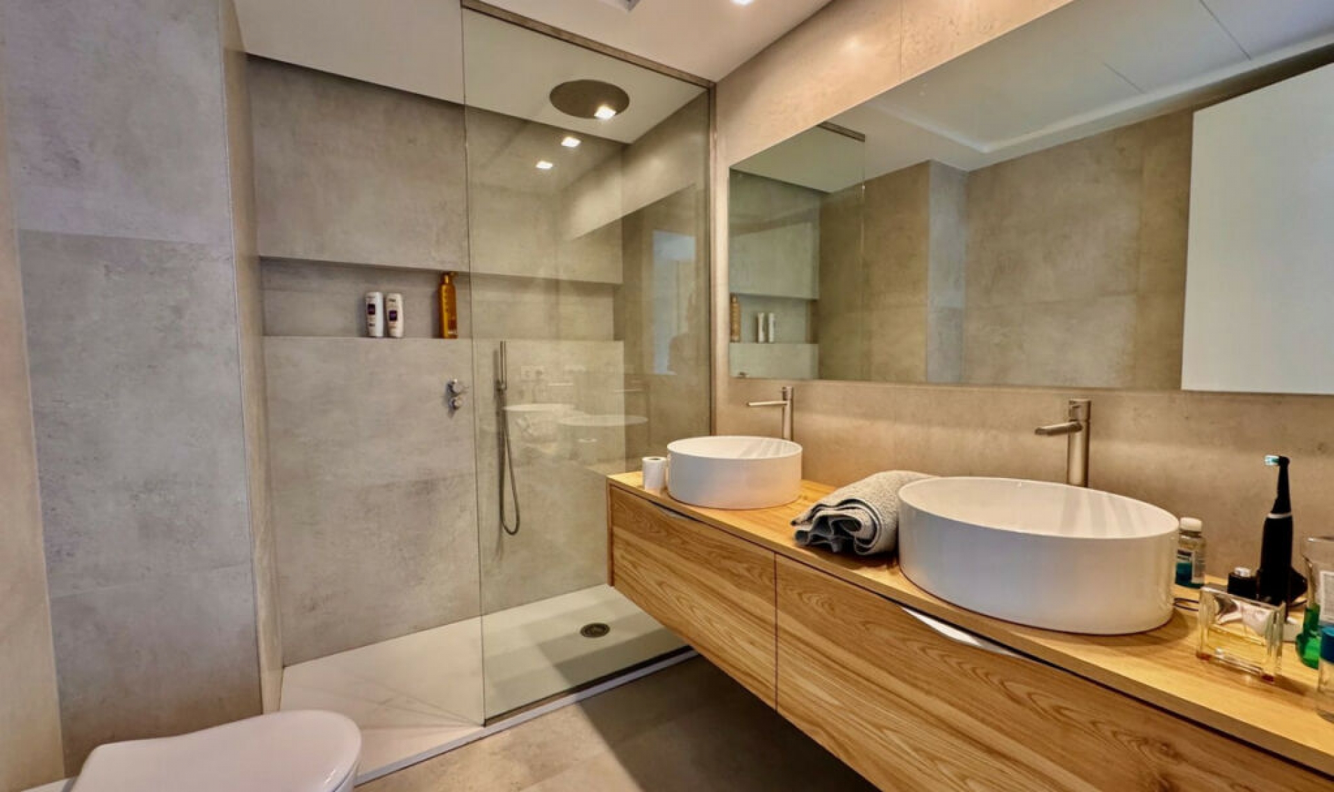 Resale - Apartment -
Puerto de Cabopino