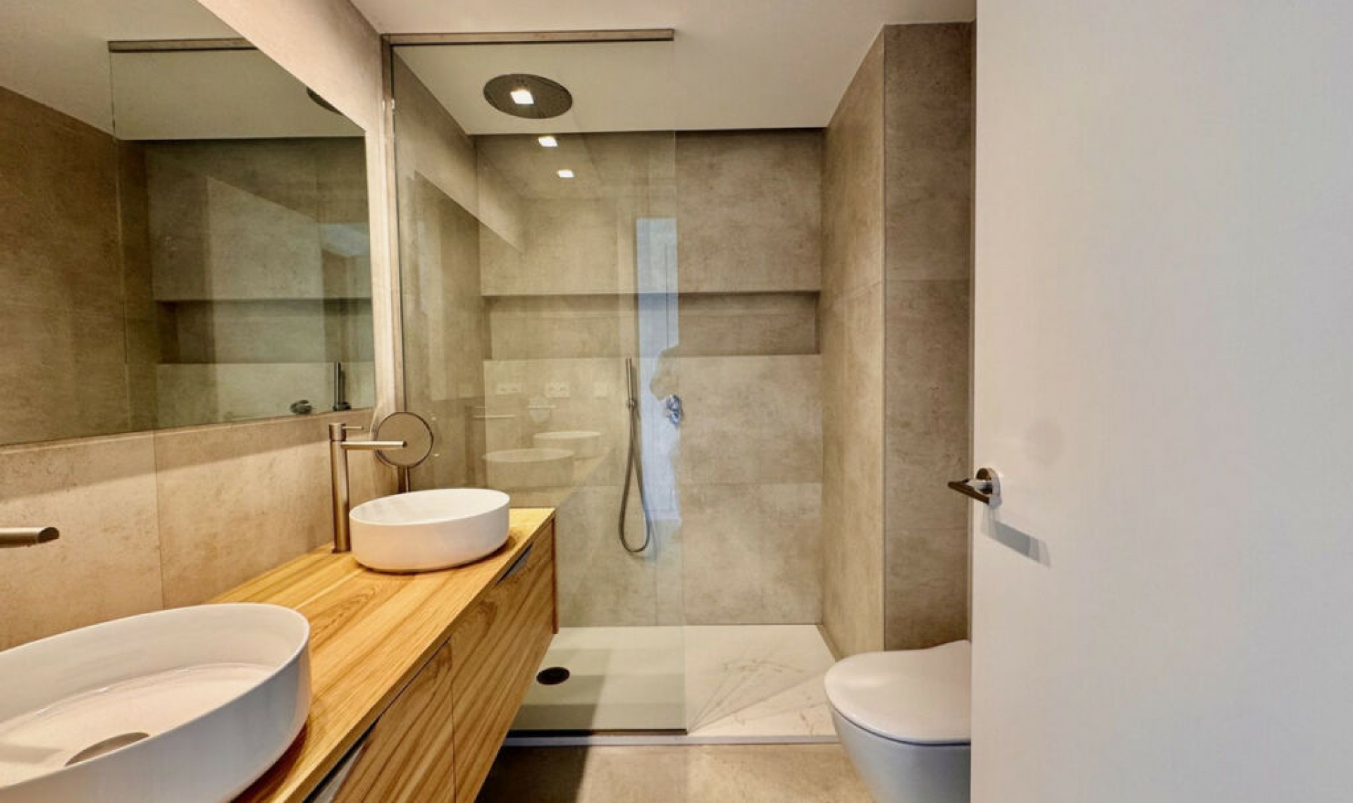 Resale - Apartment -
Puerto de Cabopino
