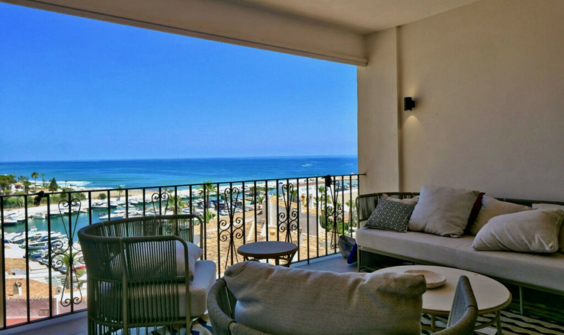 Resale - Apartment -
Puerto de Cabopino
