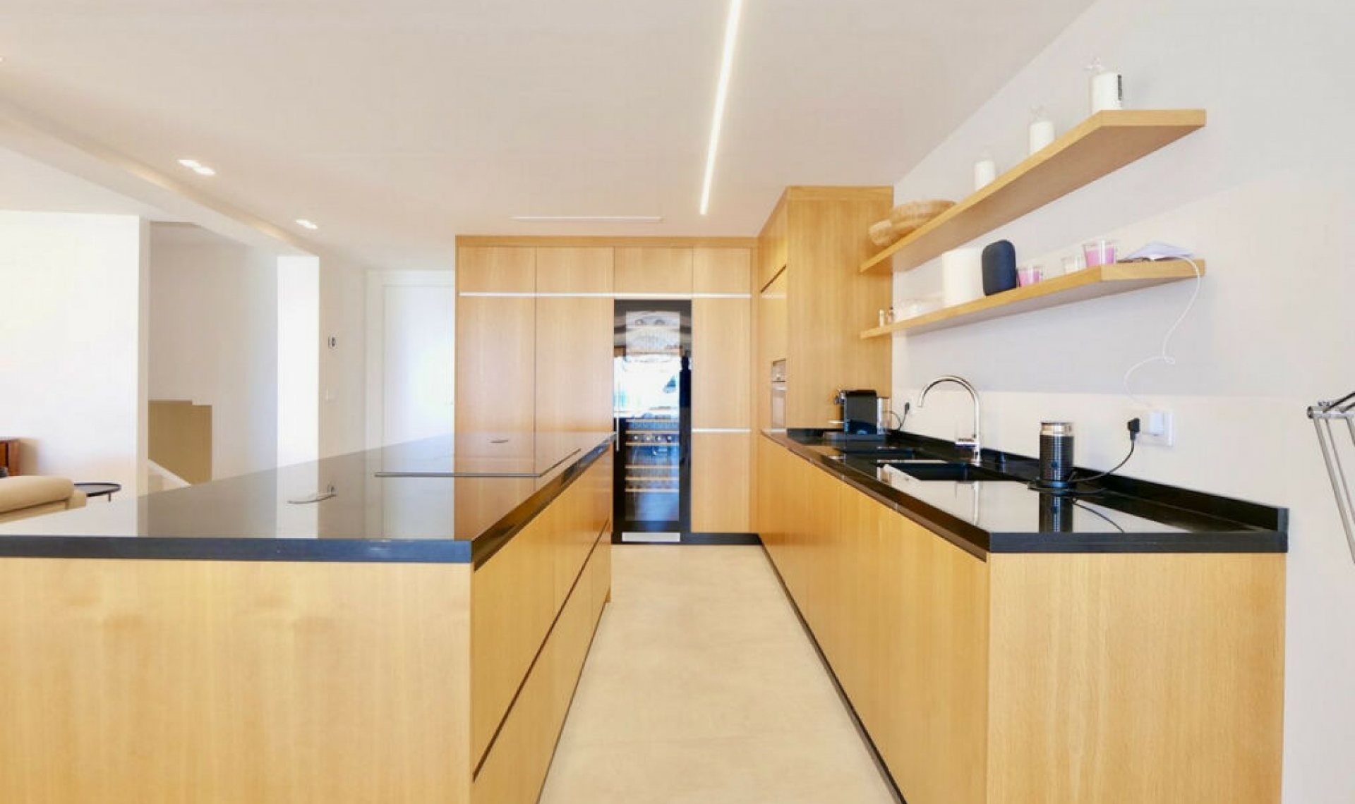 Resale - Apartment -
Puerto de Cabopino