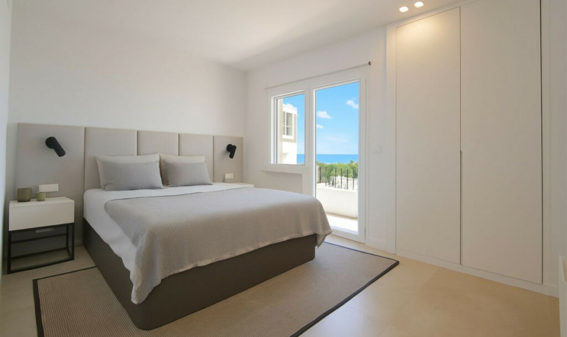 Resale - Apartment -
Puerto de Cabopino