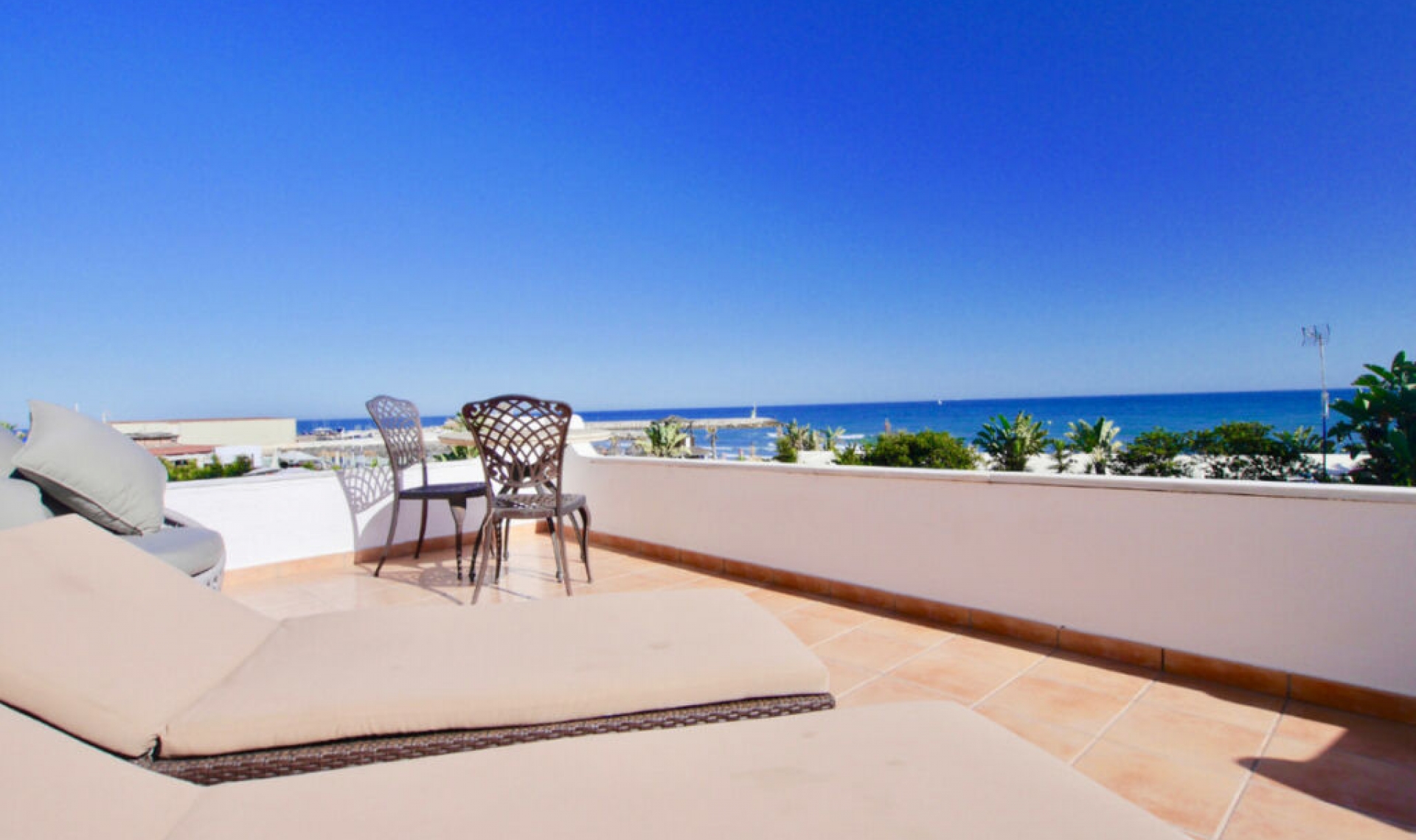 Resale - Apartment -
Puerto de Cabopino