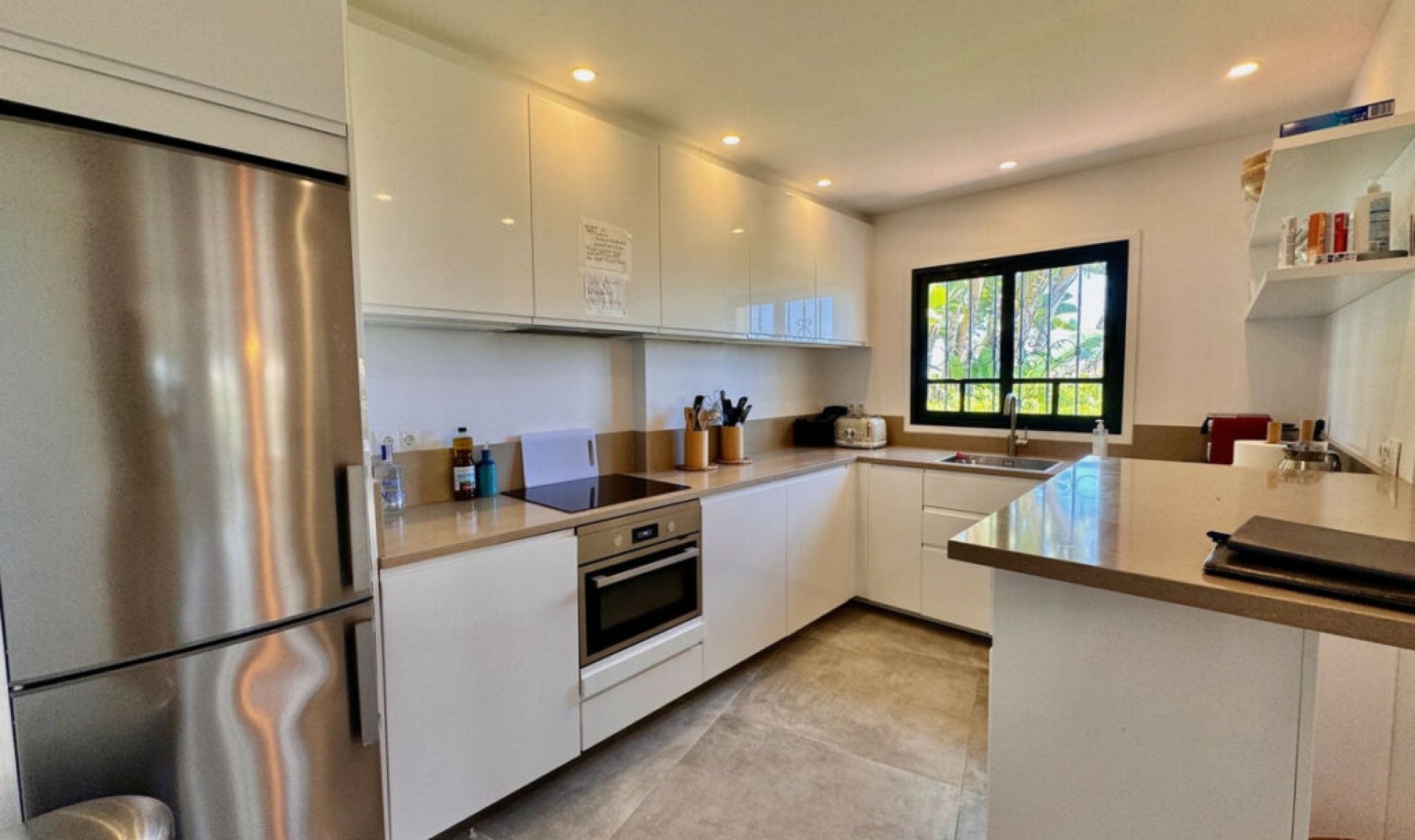 Resale - Apartment -
Puerto de Cabopino