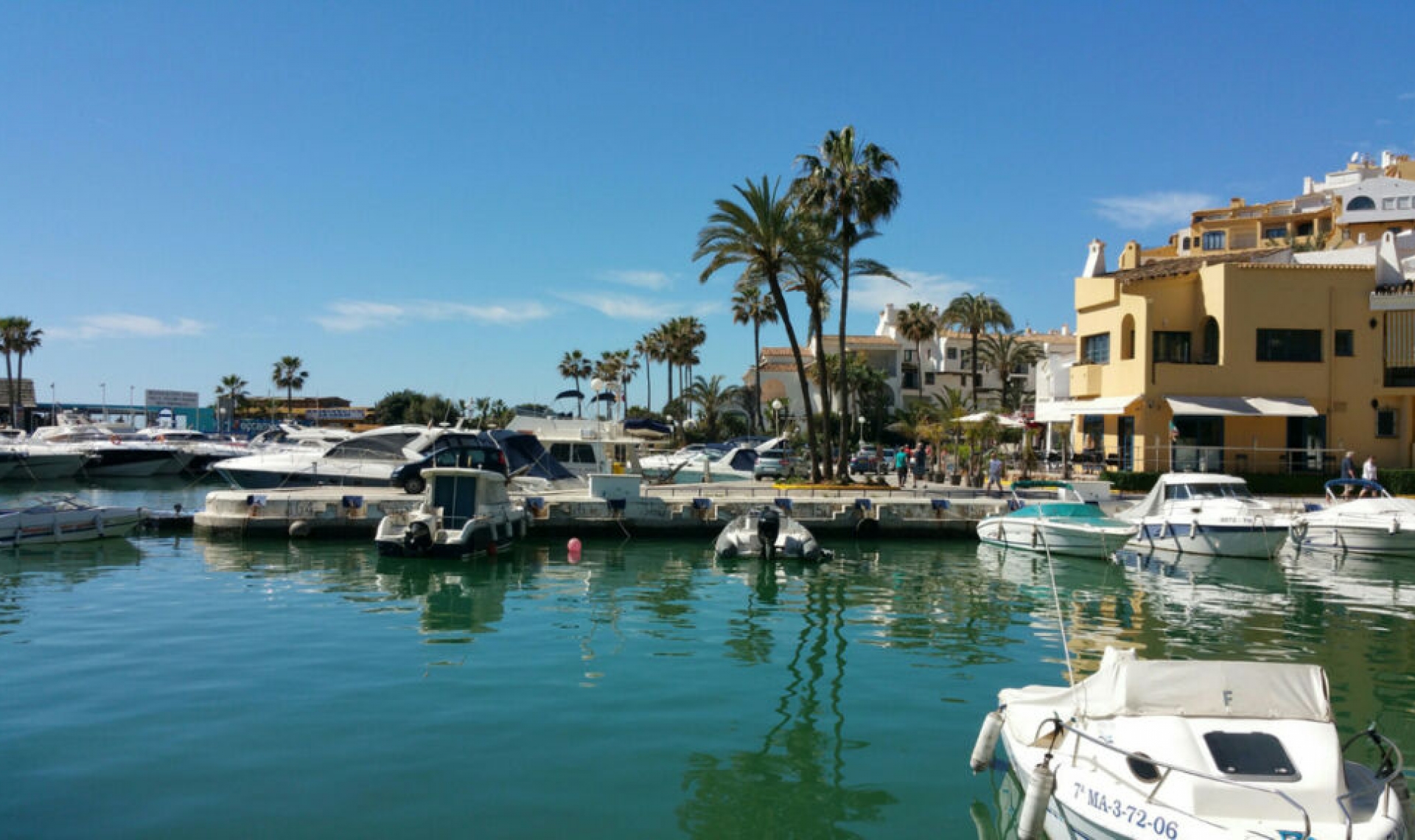 Resale - Apartment -
Puerto de Cabopino