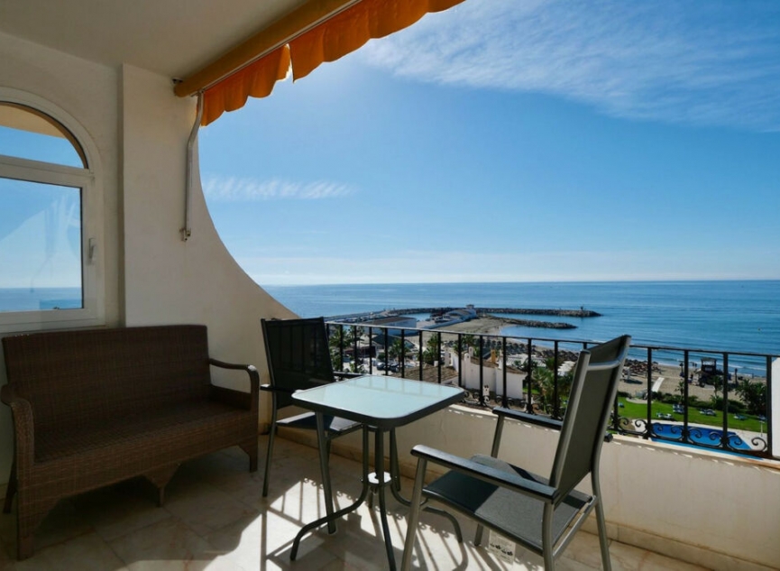 Resale - Apartment -
Puerto de Cabopino