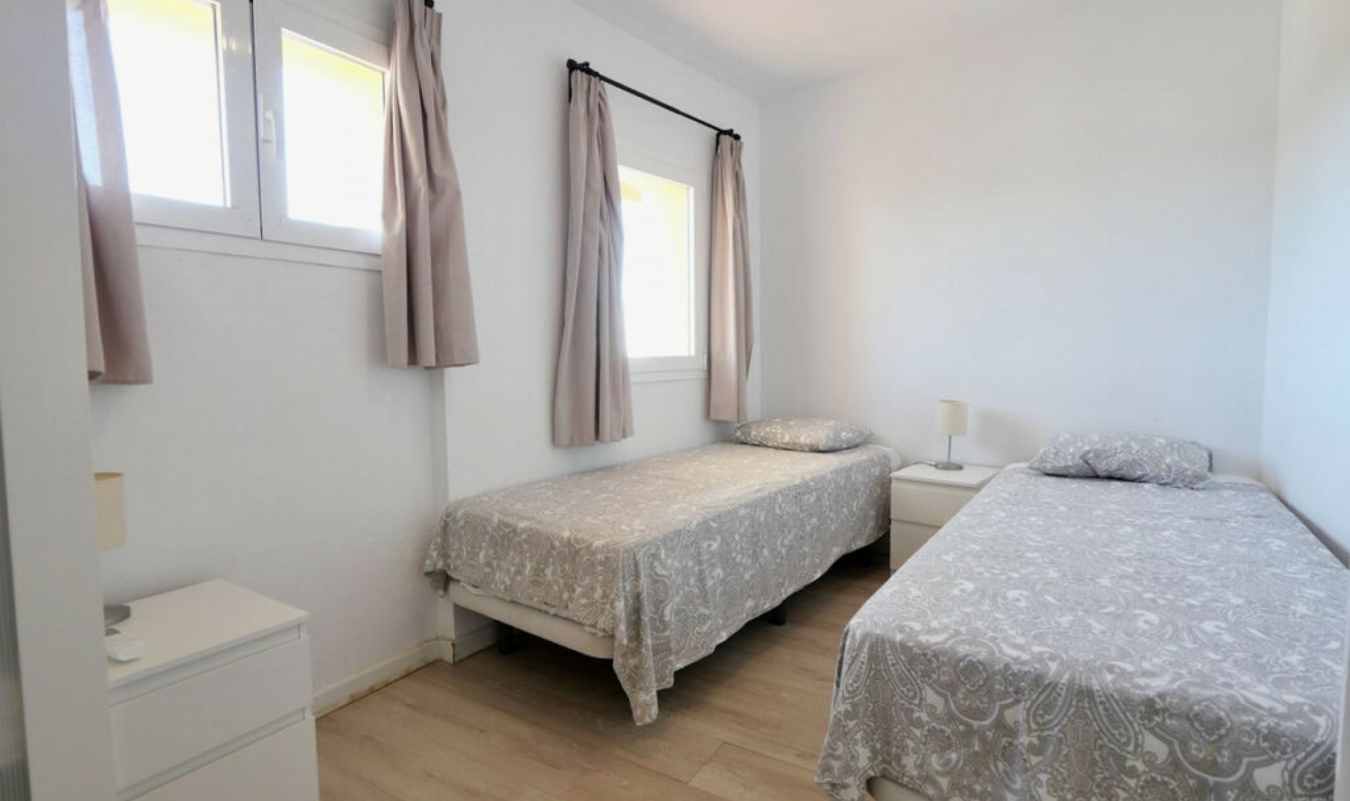 Resale - Apartment -
Puerto de Cabopino