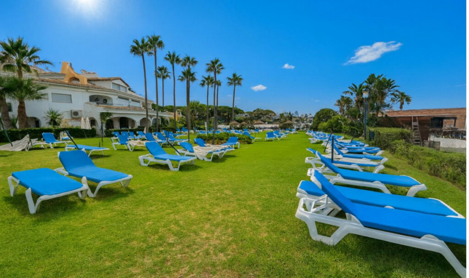 Resale - Apartment -
Puerto de Cabopino