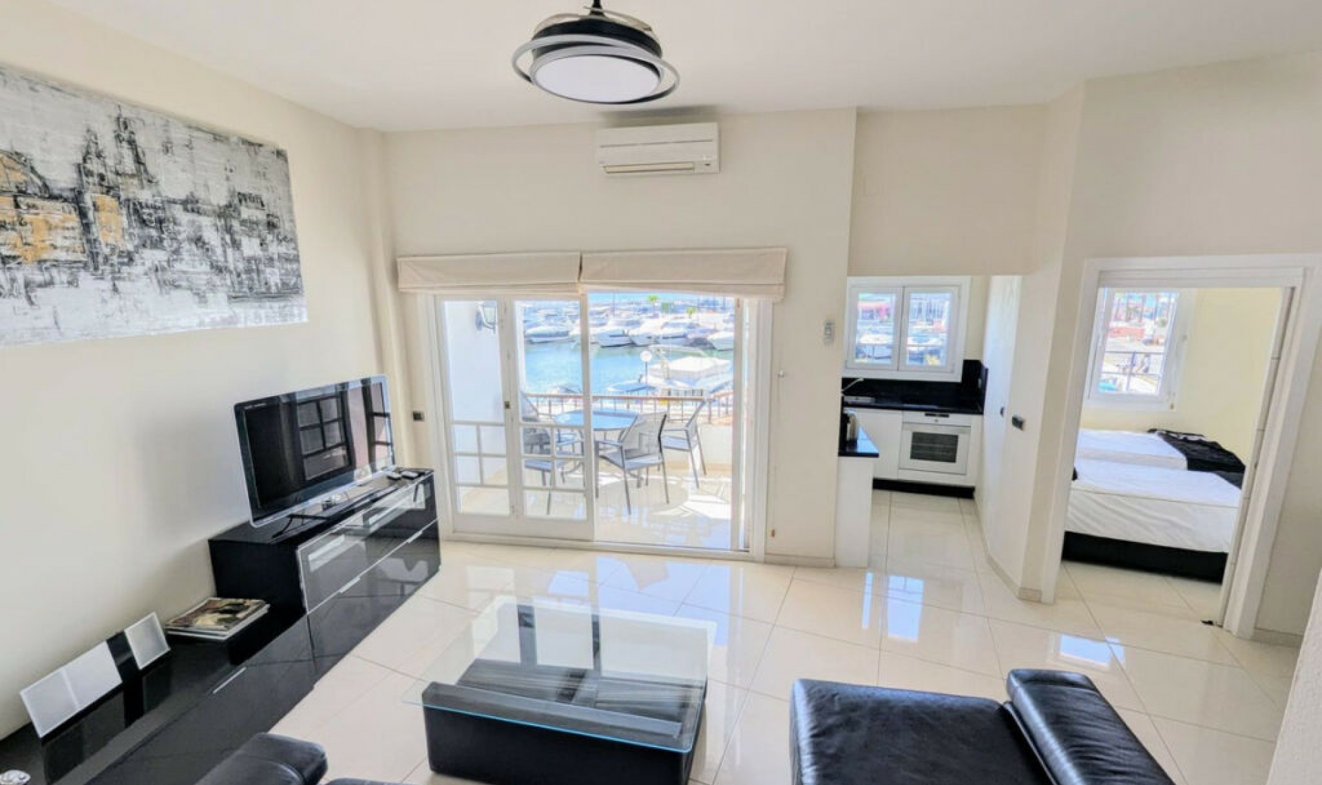 Resale - Apartment -
Puerto de Cabopino