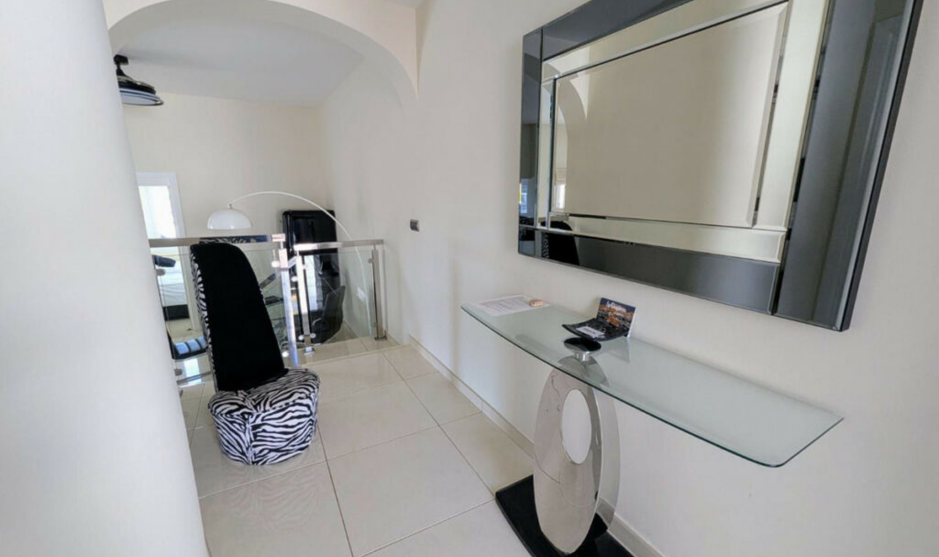 Resale - Apartment -
Puerto de Cabopino