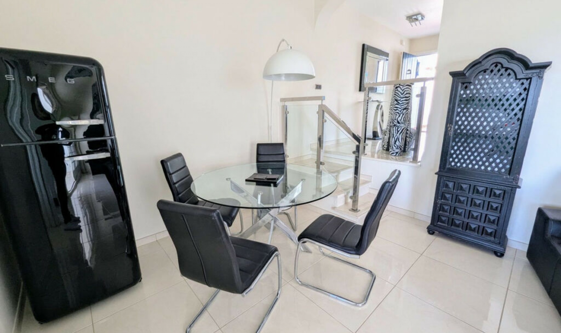 Resale - Apartment -
Puerto de Cabopino