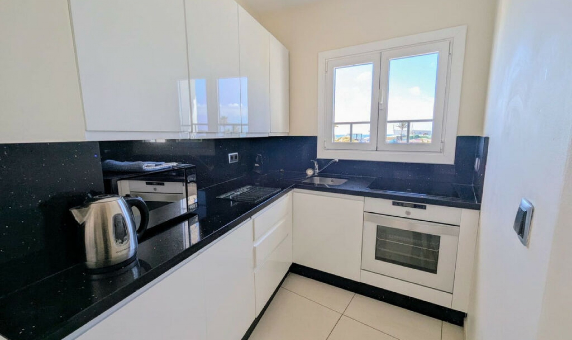 Resale - Apartment -
Puerto de Cabopino