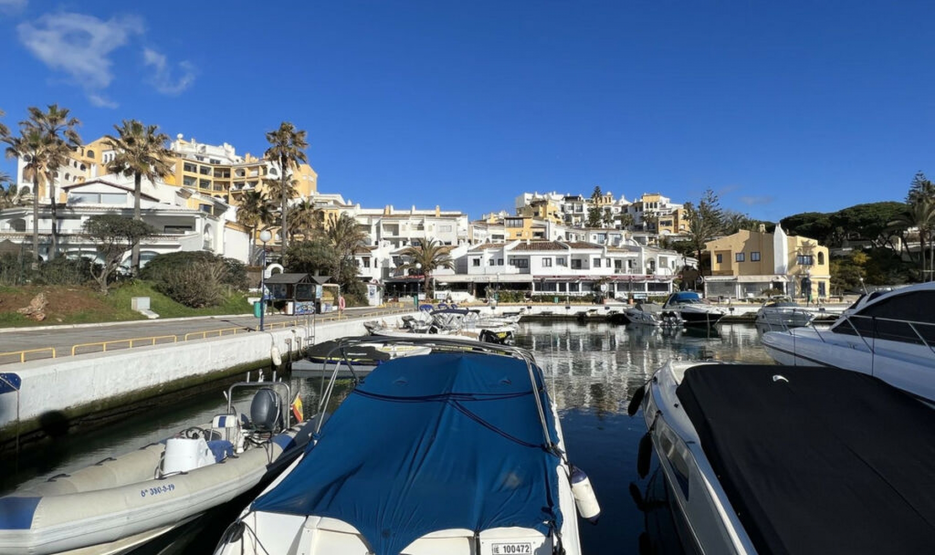 Resale - Apartment -
Puerto de Cabopino