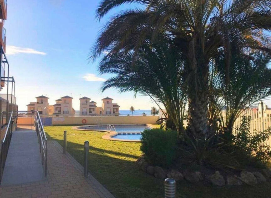 Resale - Apartment -
Puerto de mazarron
