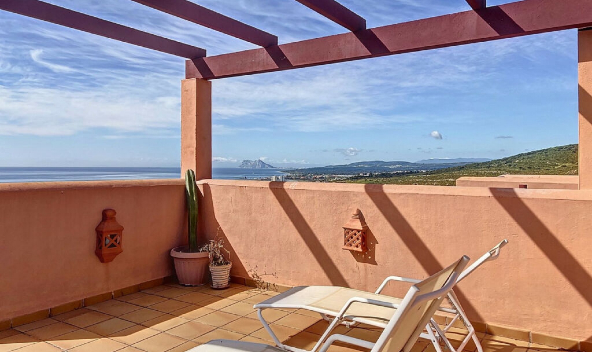 Resale - Apartment -
Punta Chullera