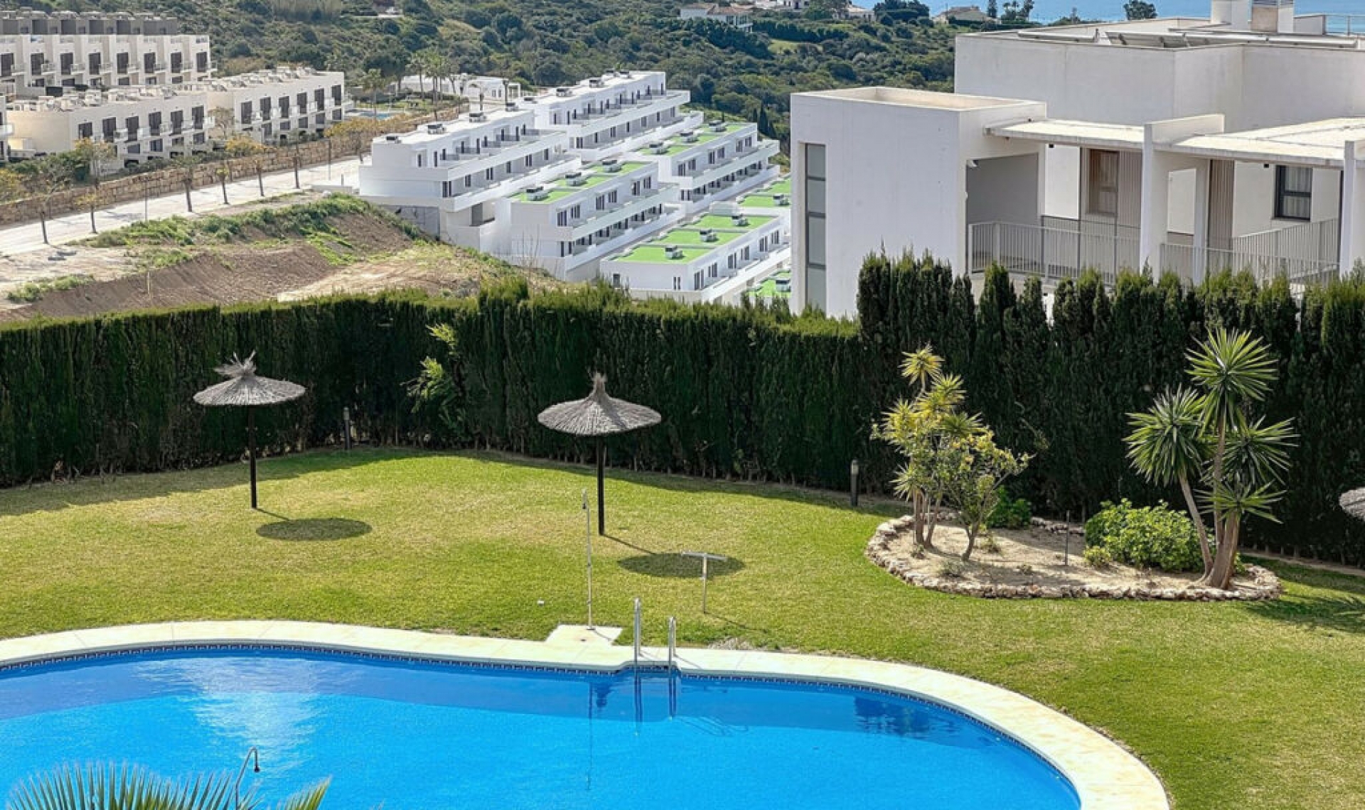 Resale - Apartment -
Punta Chullera