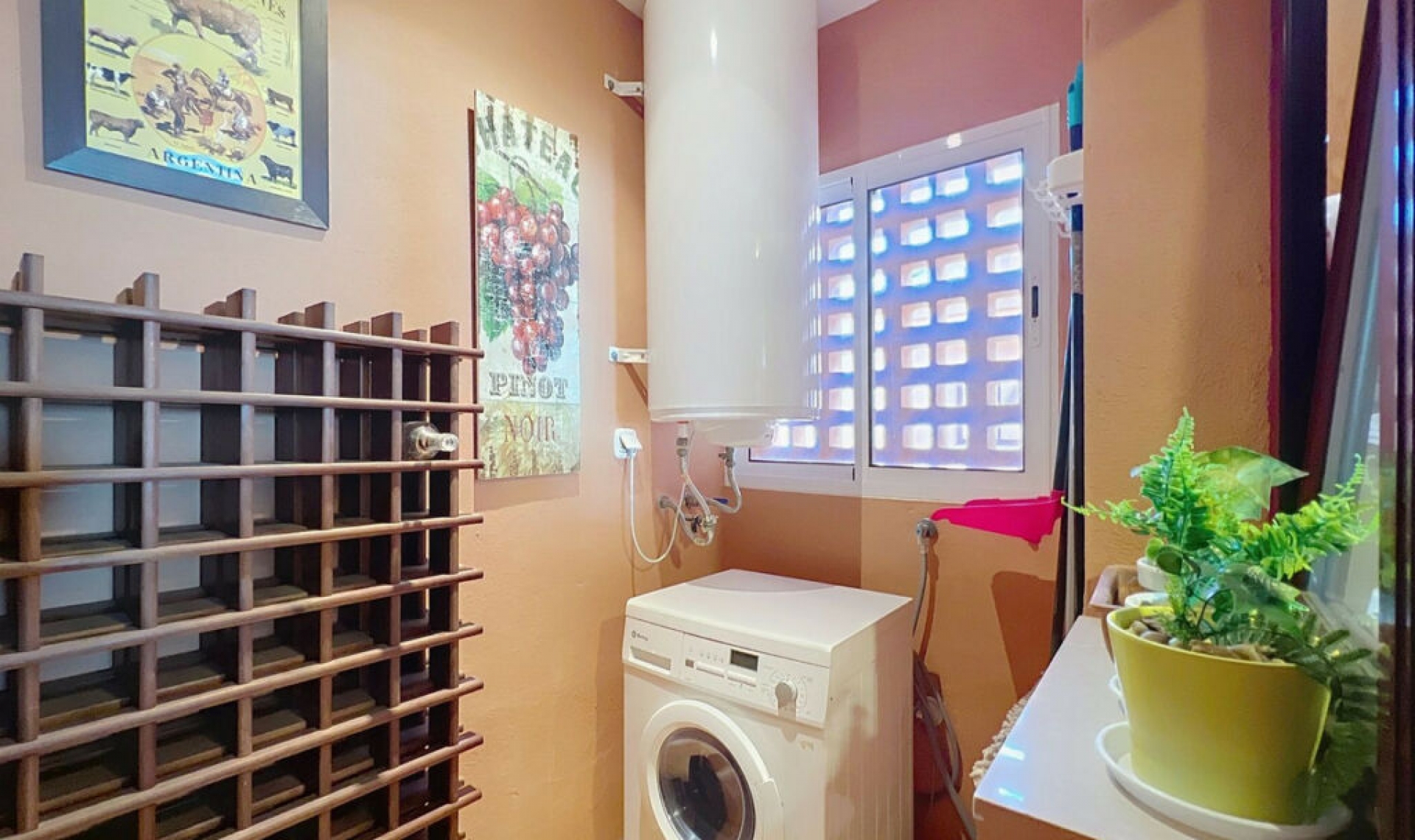 Resale - Apartment -
Punta Chullera