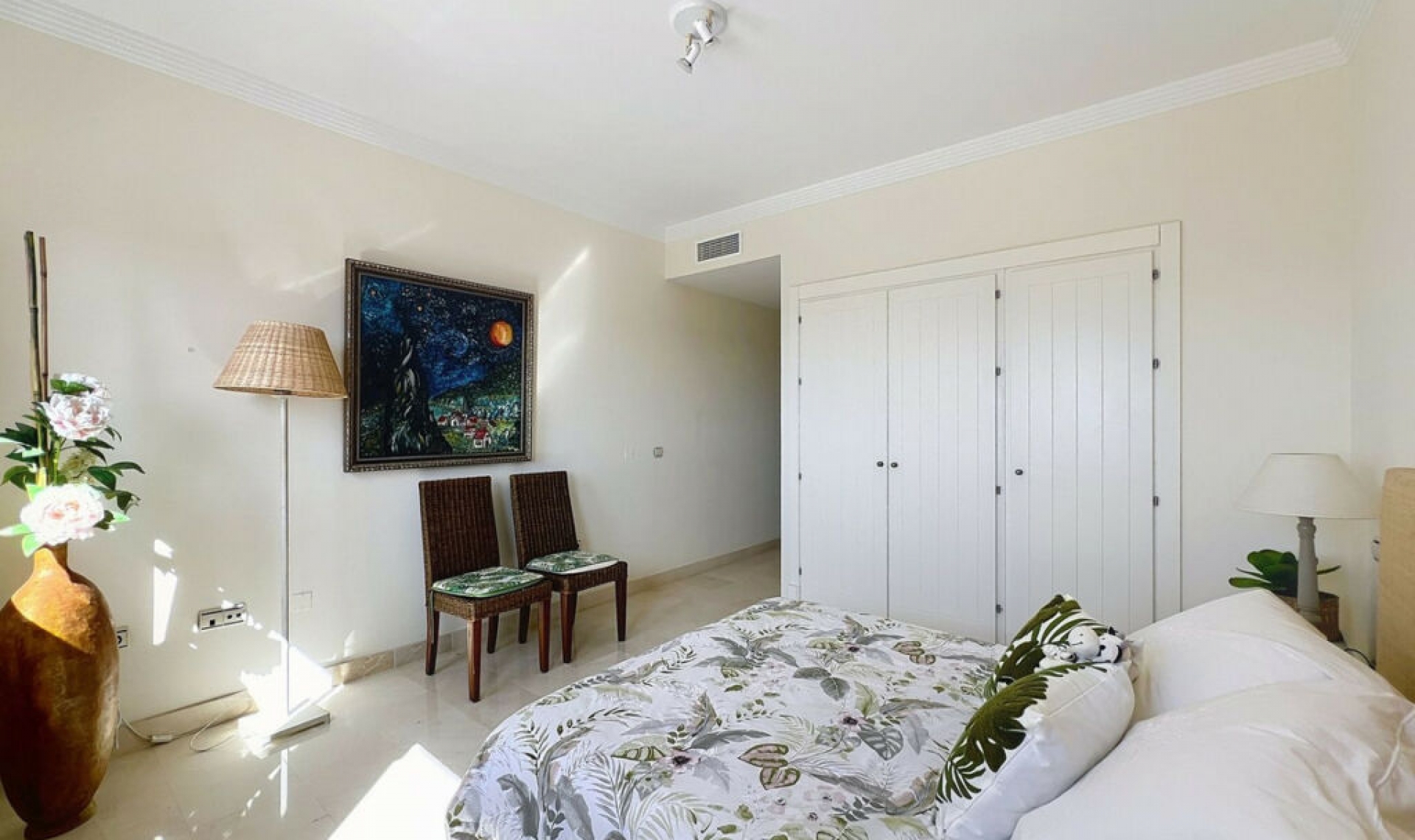 Resale - Apartment -
Punta Chullera