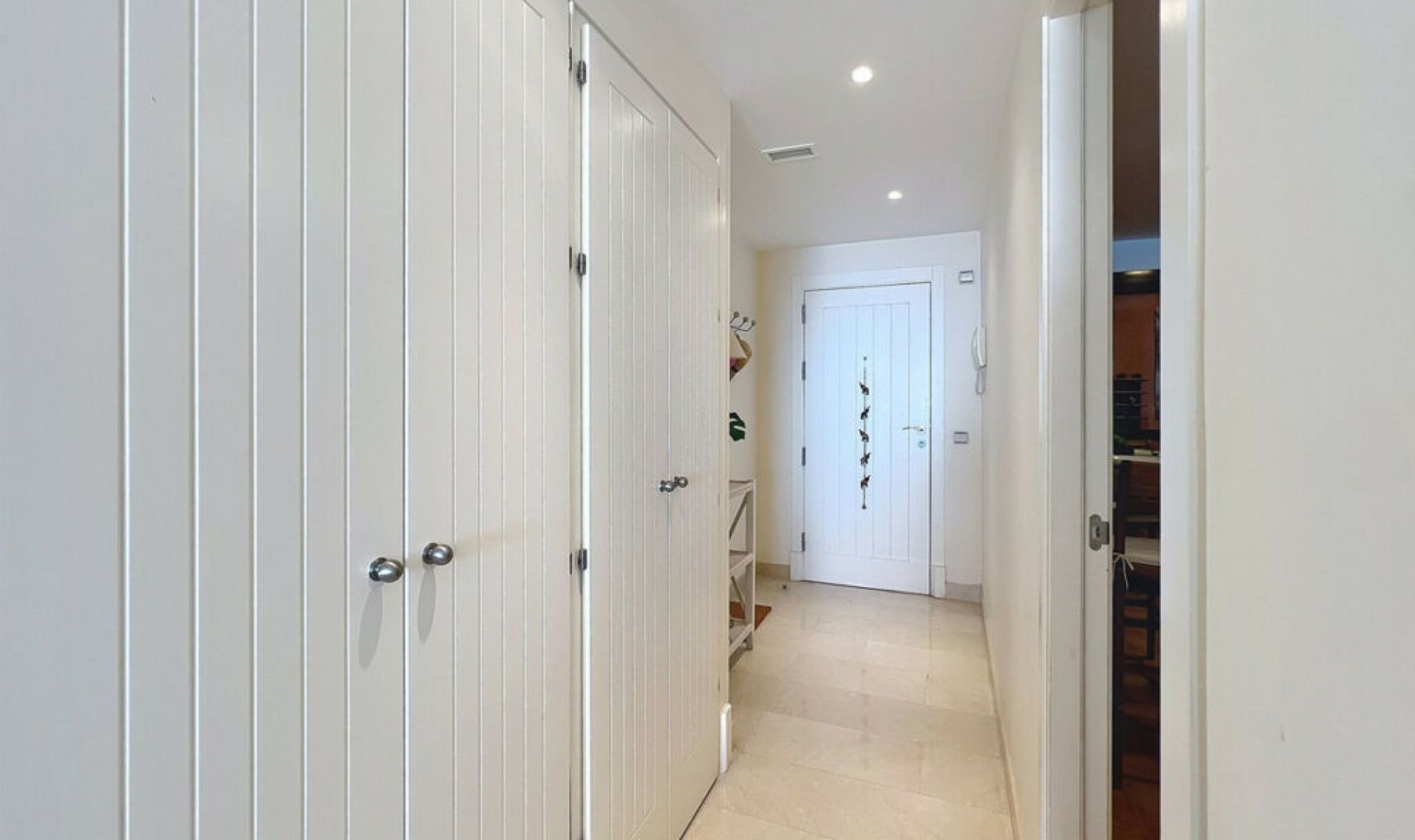 Resale - Apartment -
Punta Chullera