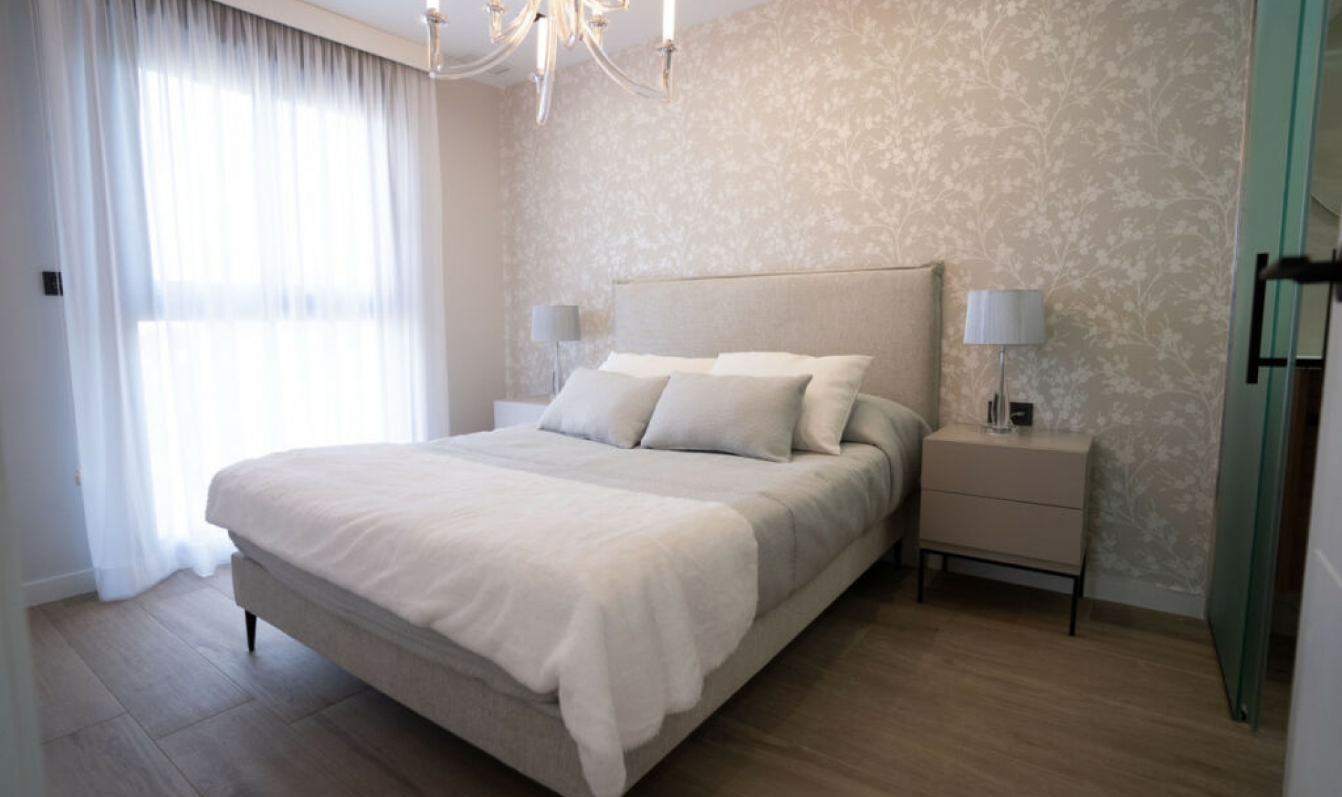 Resale - Apartment -
Punta Prima