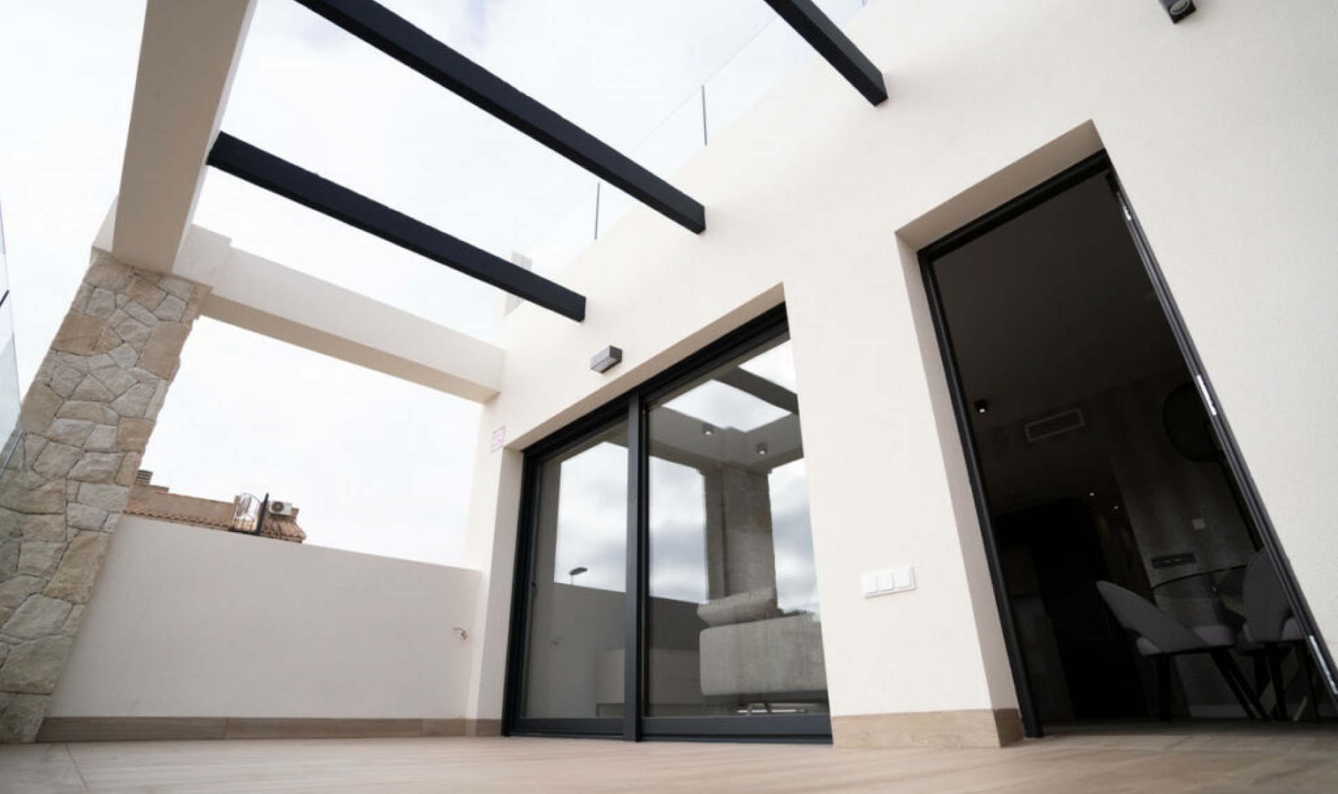 Resale - Apartment -
Punta Prima