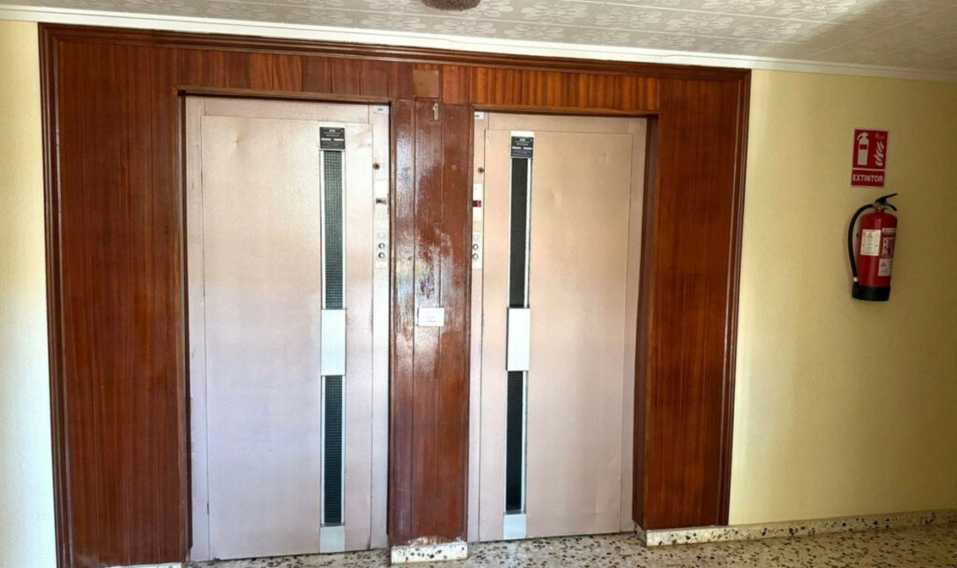 Resale - Apartment -
Punta Prima
