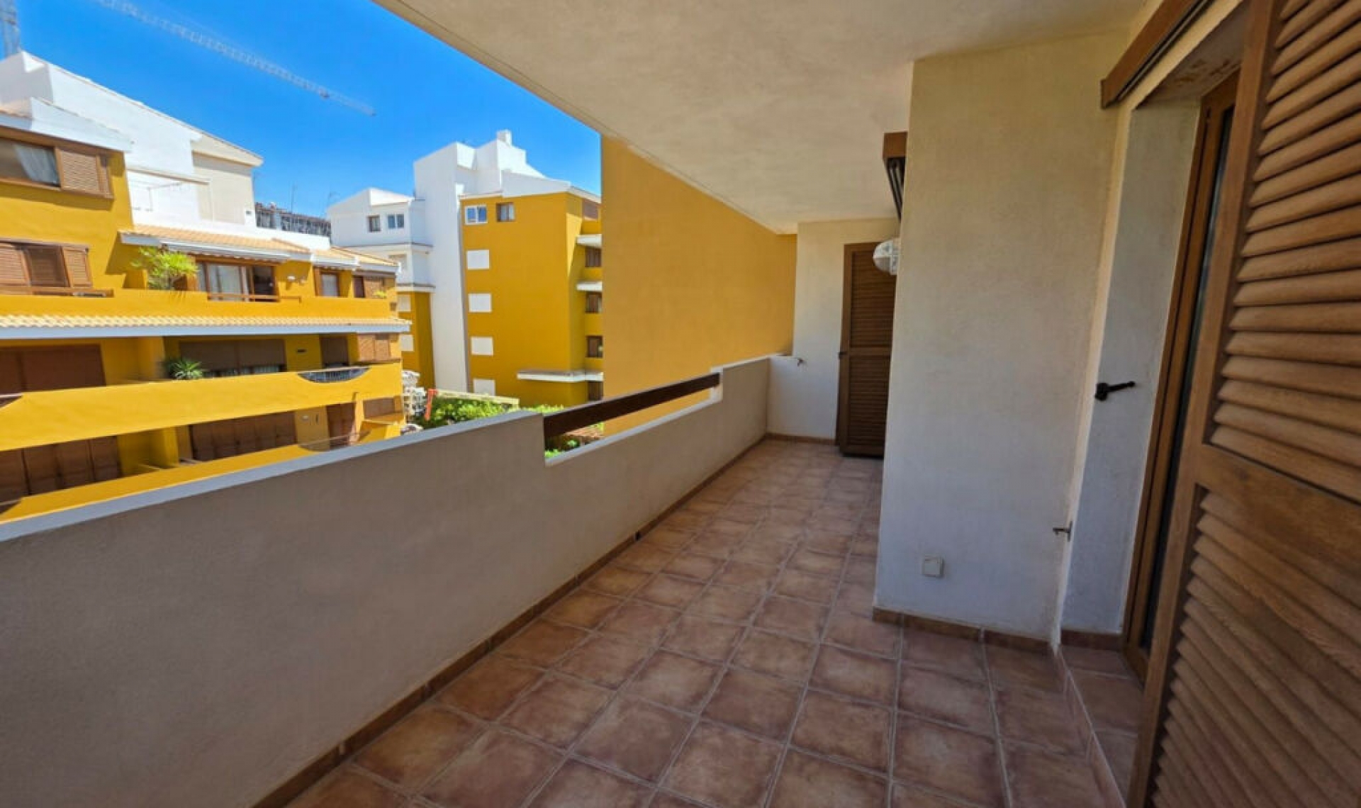 Resale - Apartment -
Punta Prima
