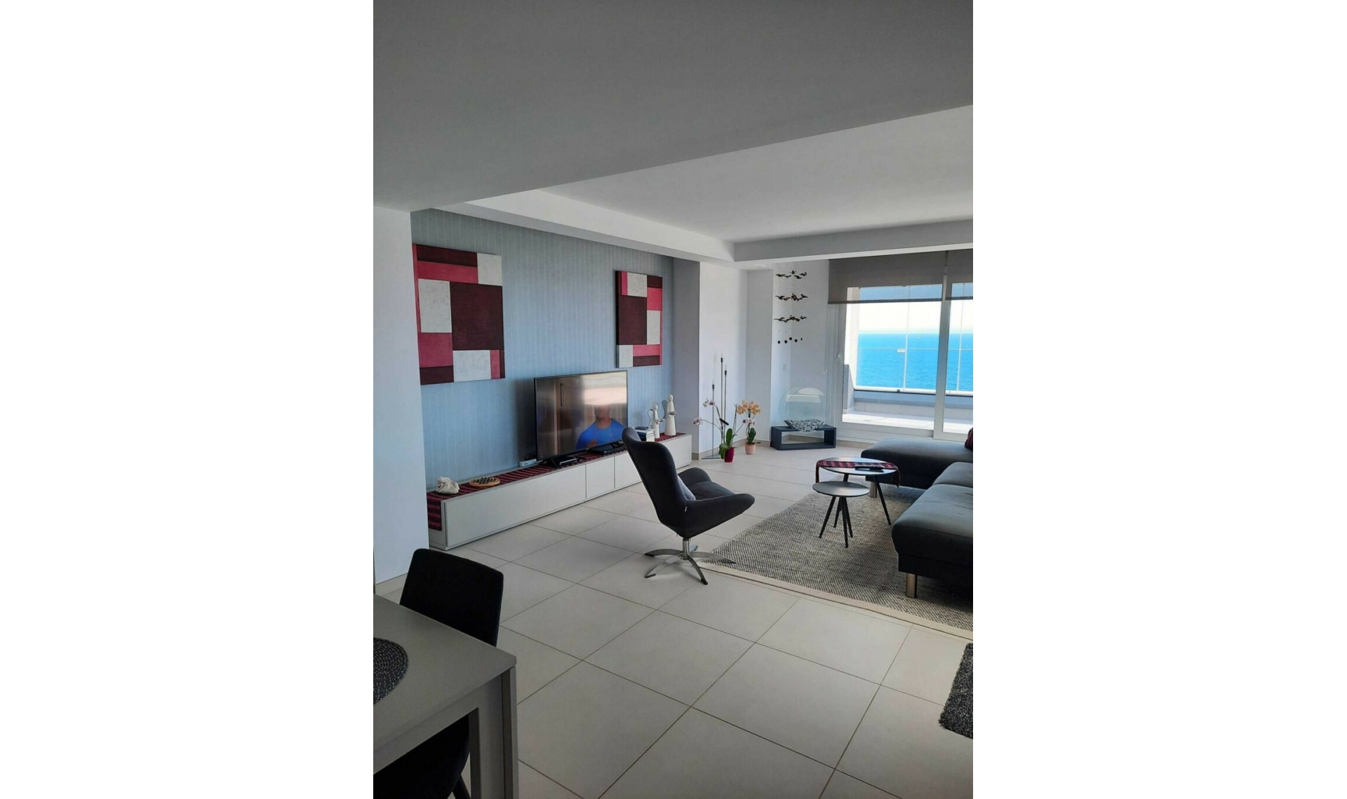 Resale - Apartment -
Punta Prima