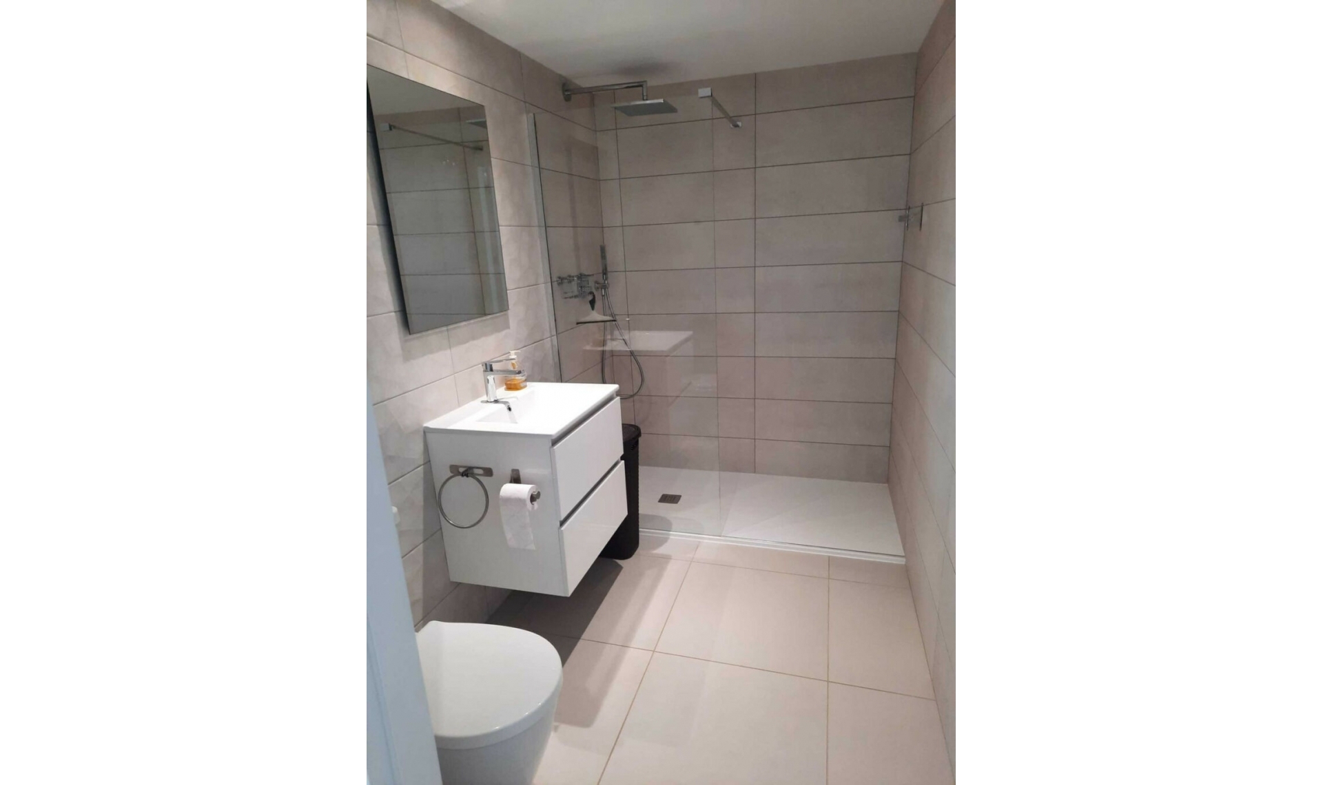 Resale - Apartment -
Punta Prima