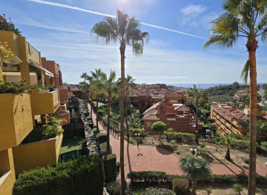Resale - Apartment -
Reserva de Marbella