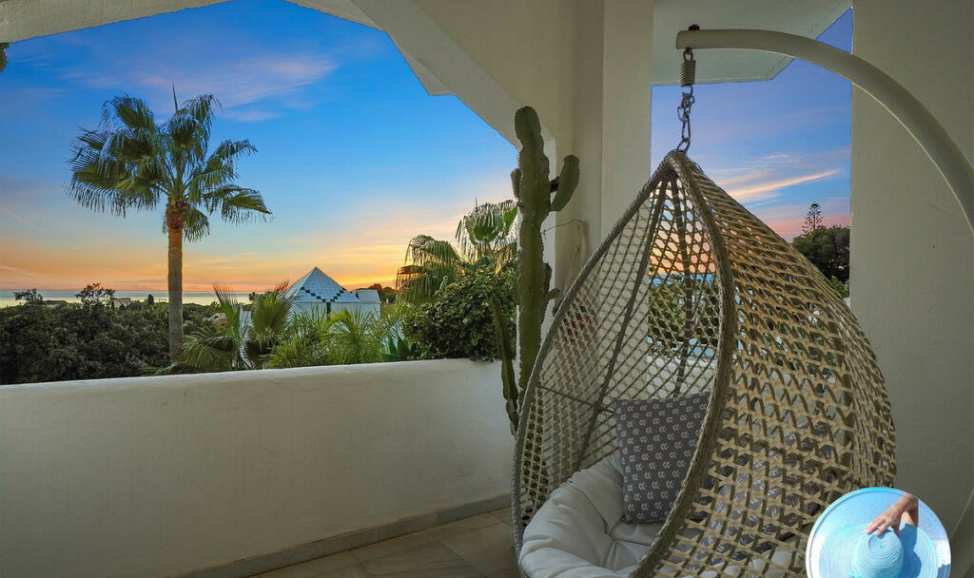 Resale - Apartment -
Reserva de Marbella