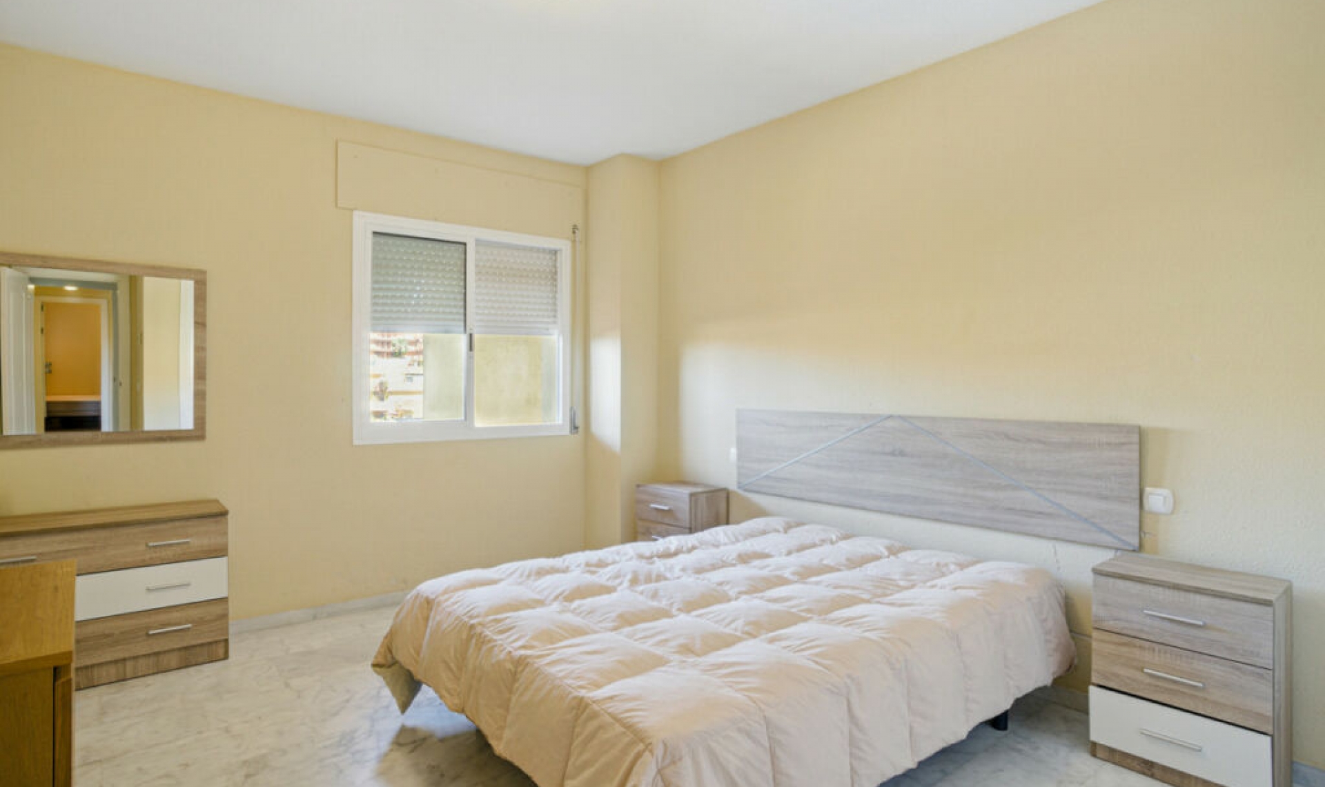 Resale - Apartment -
Reserva de Marbella