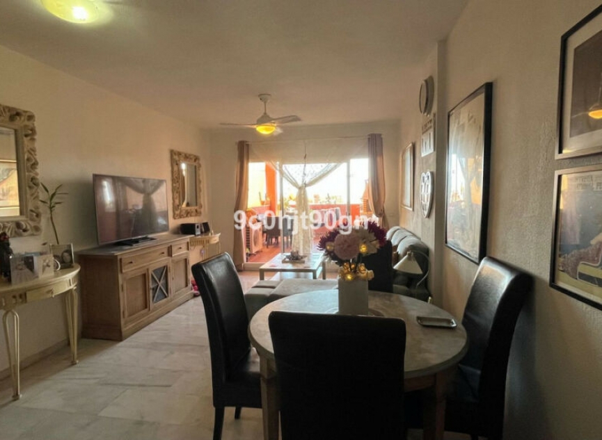 Resale - Apartment -
Reserva de Marbella