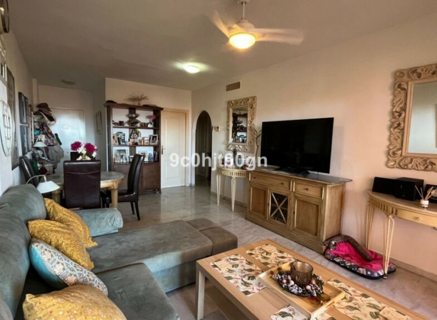 Resale - Apartment -
Reserva de Marbella