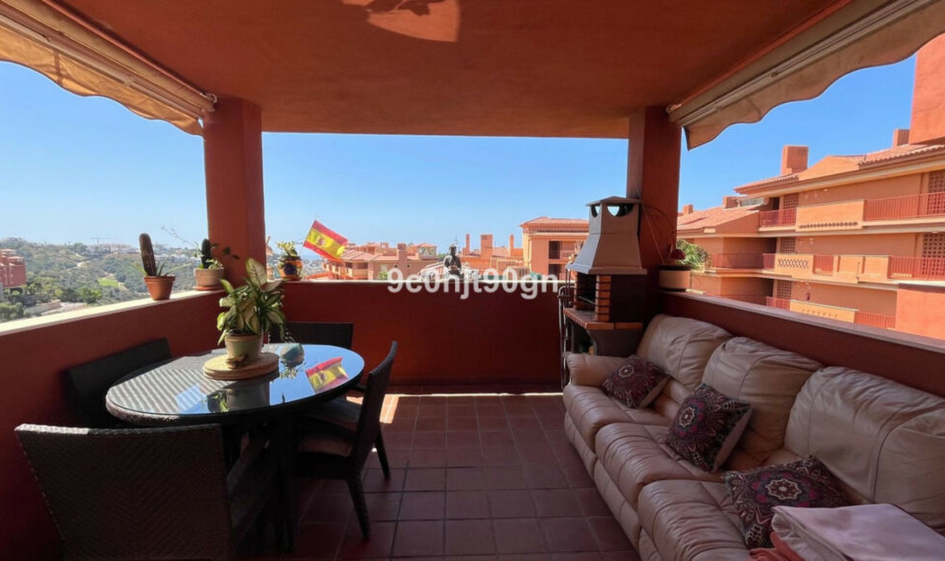 Resale - Apartment -
Reserva de Marbella