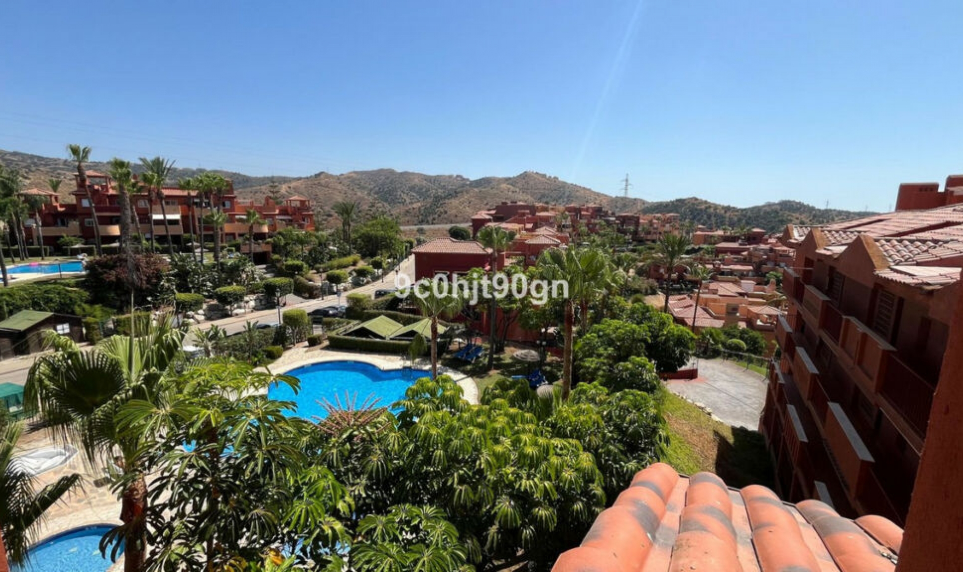 Resale - Apartment -
Reserva de Marbella
