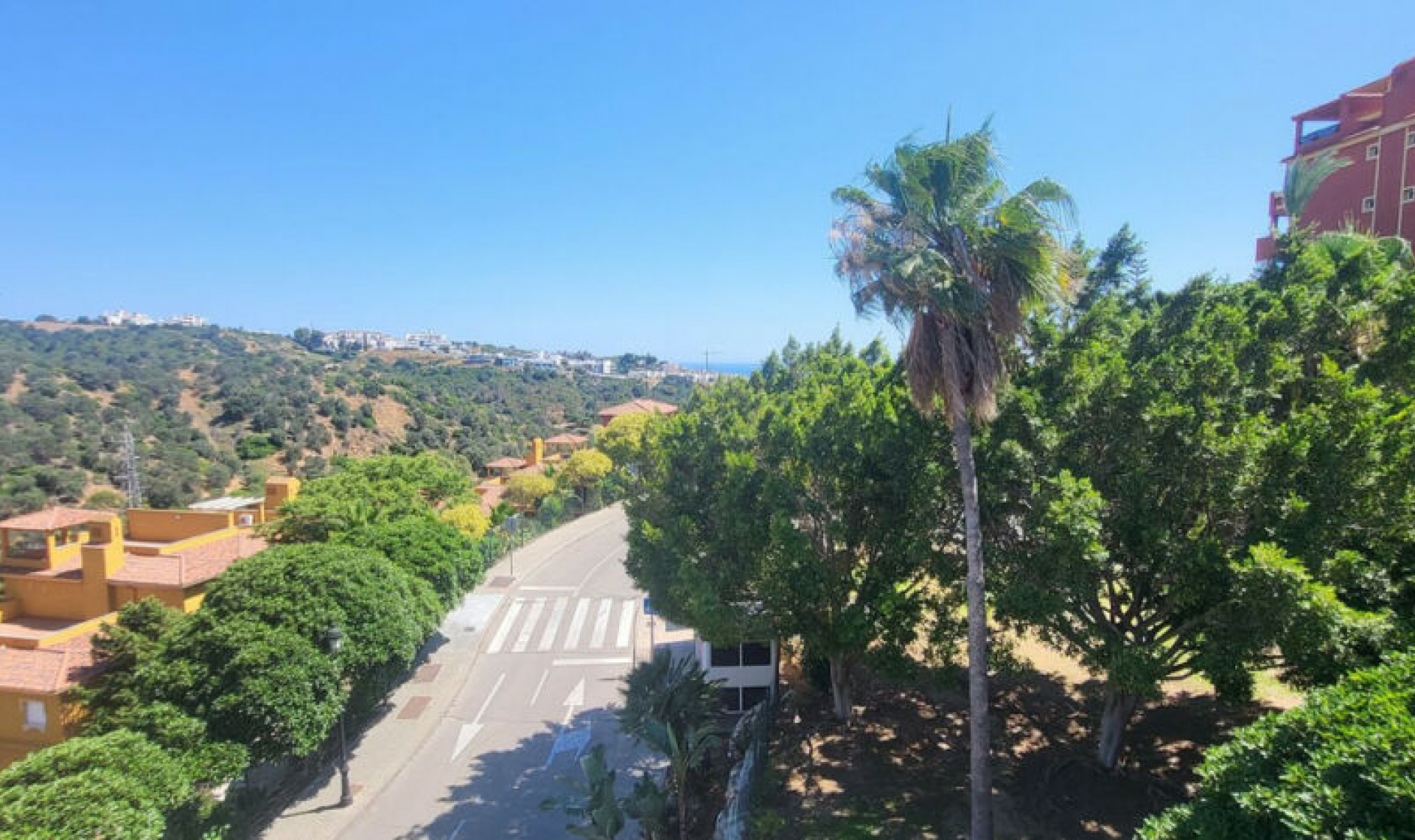 Resale - Apartment -
Reserva de Marbella