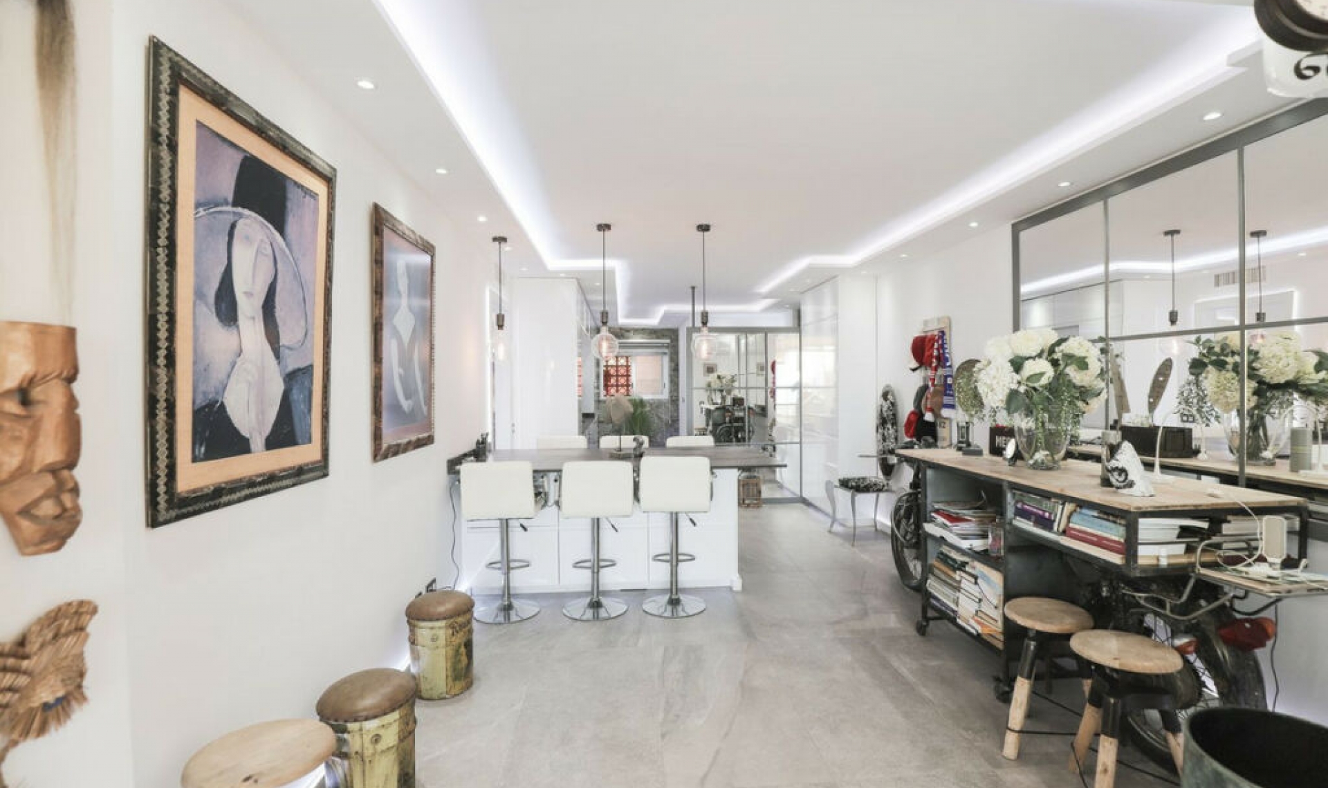 Resale - Apartment -
Reserva de Marbella