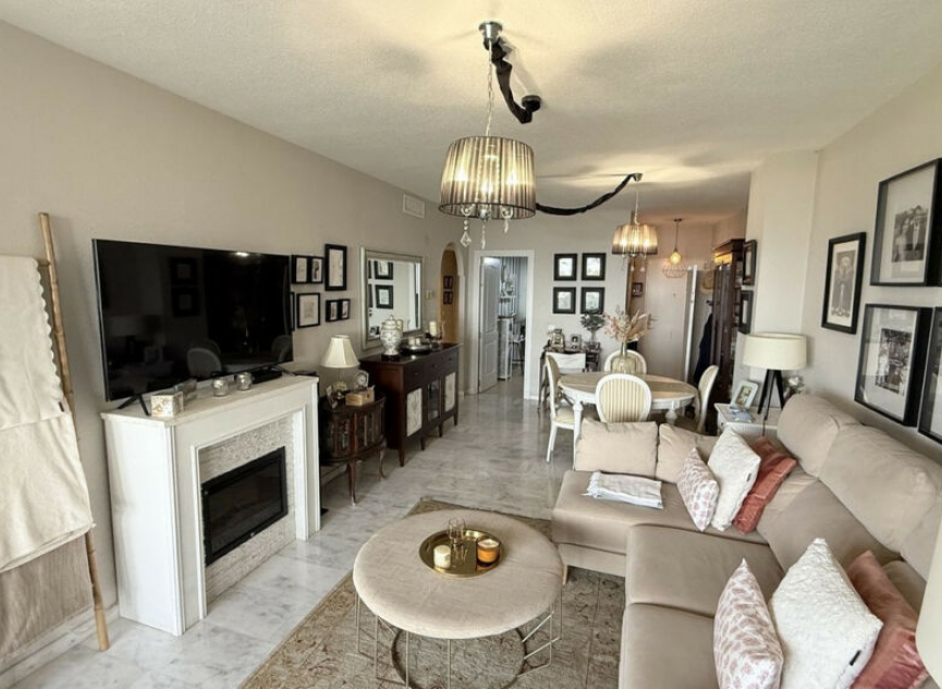 Resale - Apartment -
Reserva de Marbella